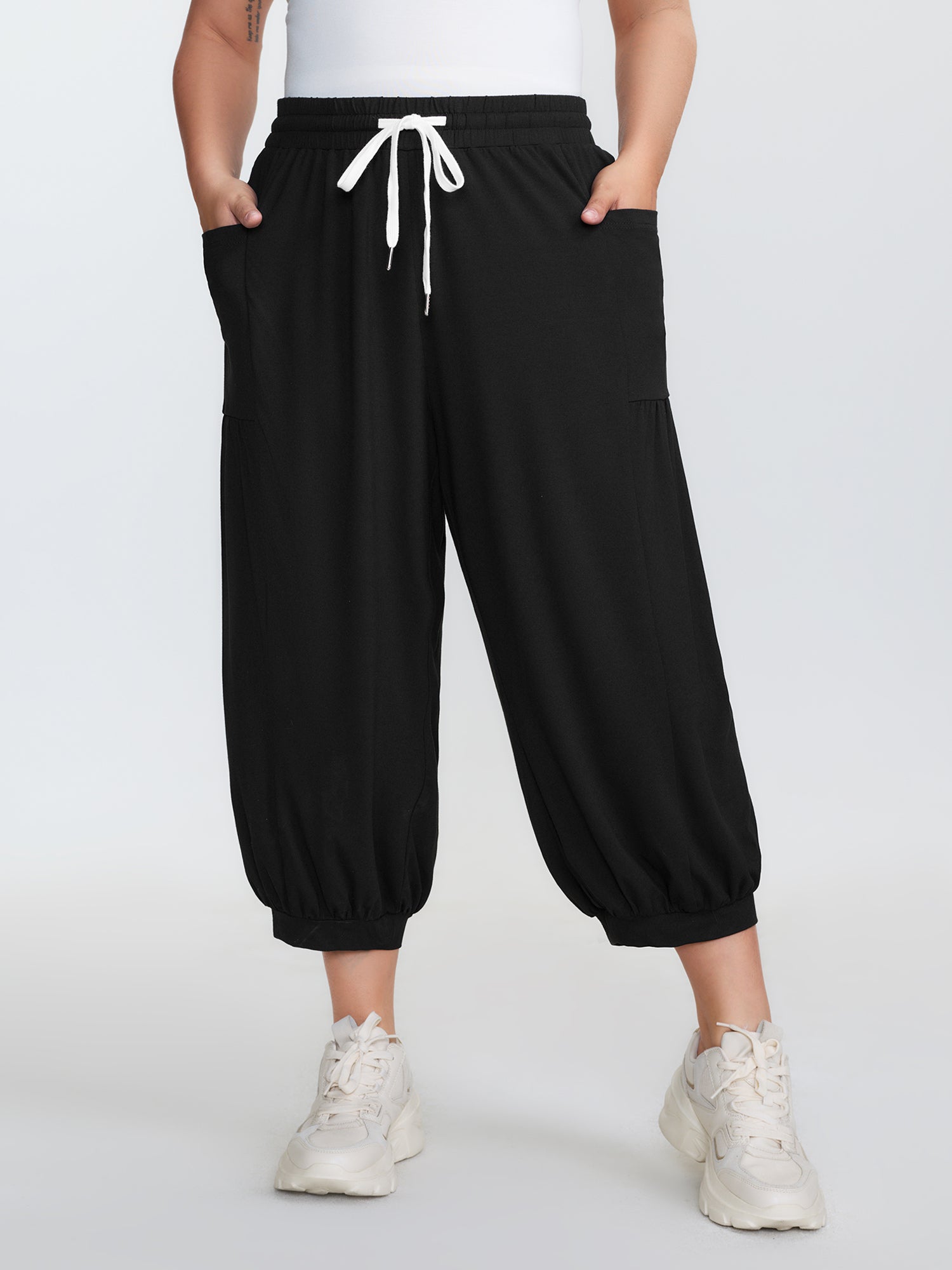 Supersoft Drawstring Cropped Jogger Pants