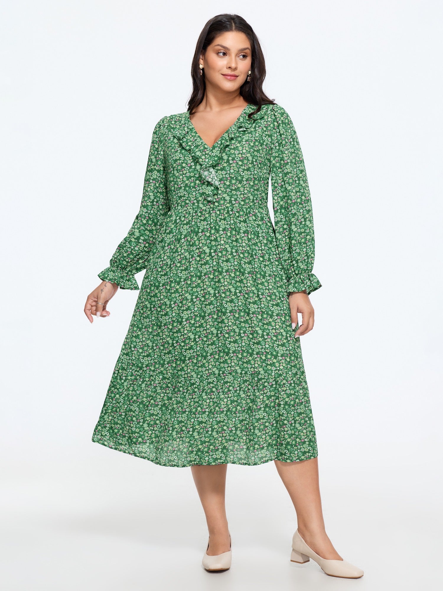 Ditsy Floral Print Ruffle V‑Neck Midi Dress