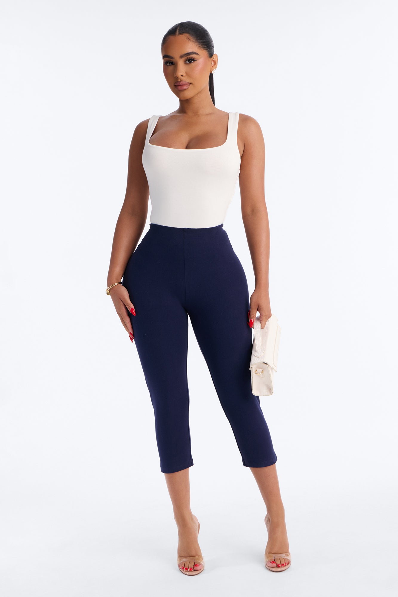Quinn Low Rise Capri Legging - Navy