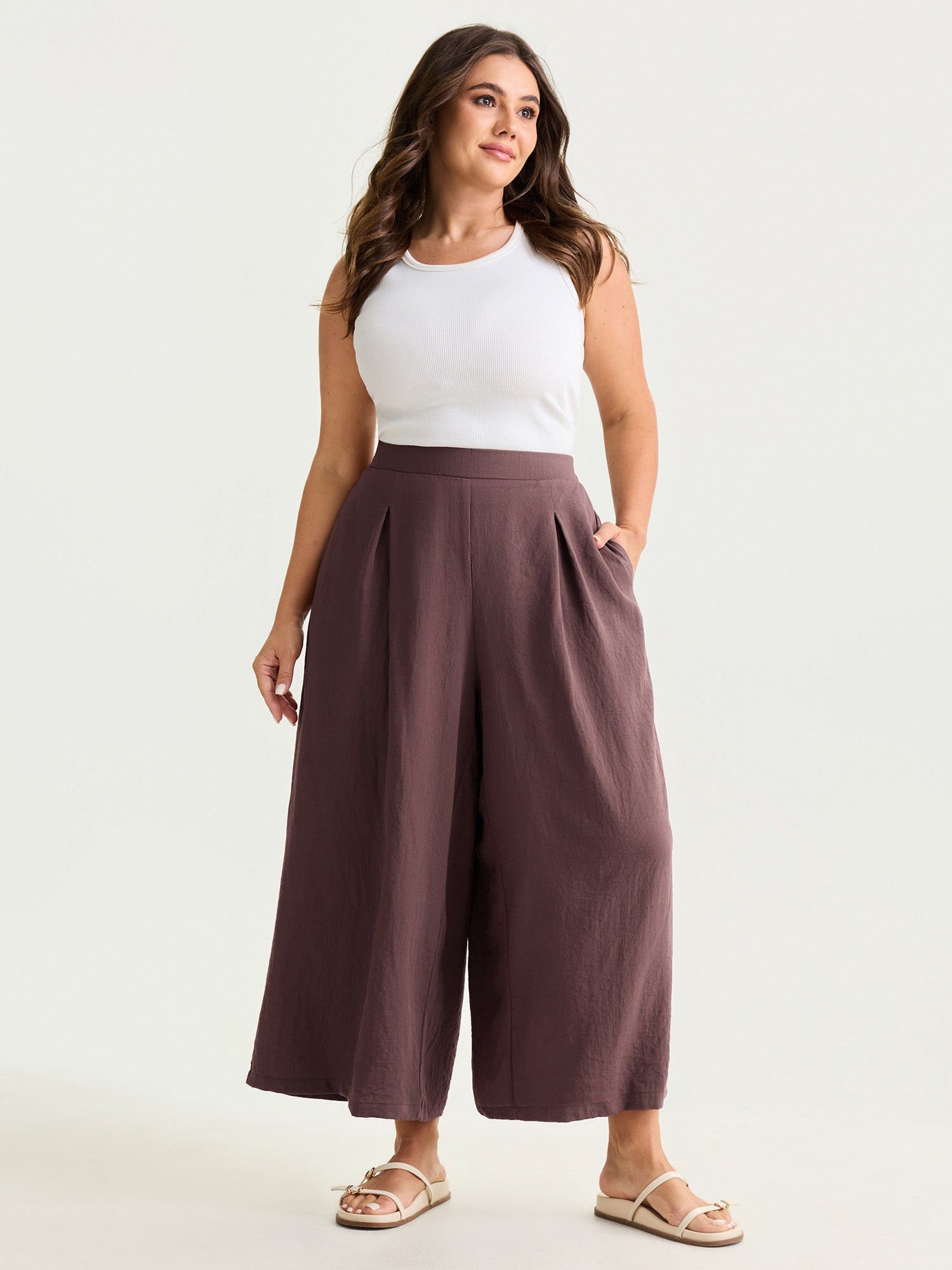 Linen Blend Pleated Relaxed-Fit Pants