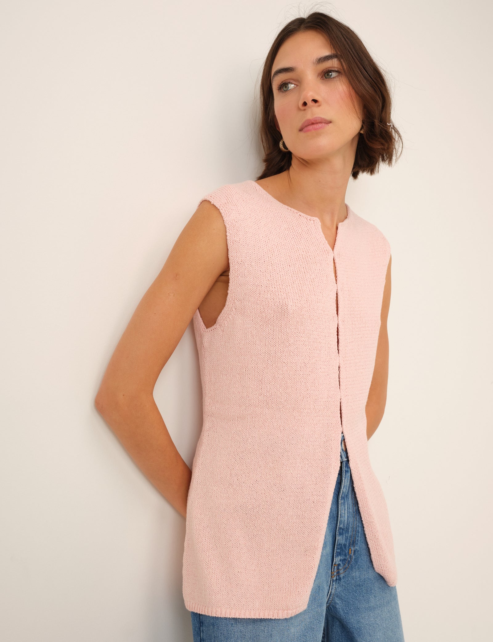 Pink Sleeveless Knitted Top