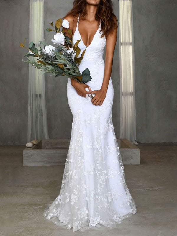 Chic Backless V-Neck Sleeveless Lace Mermaid Sweep Train Wedding Dresses