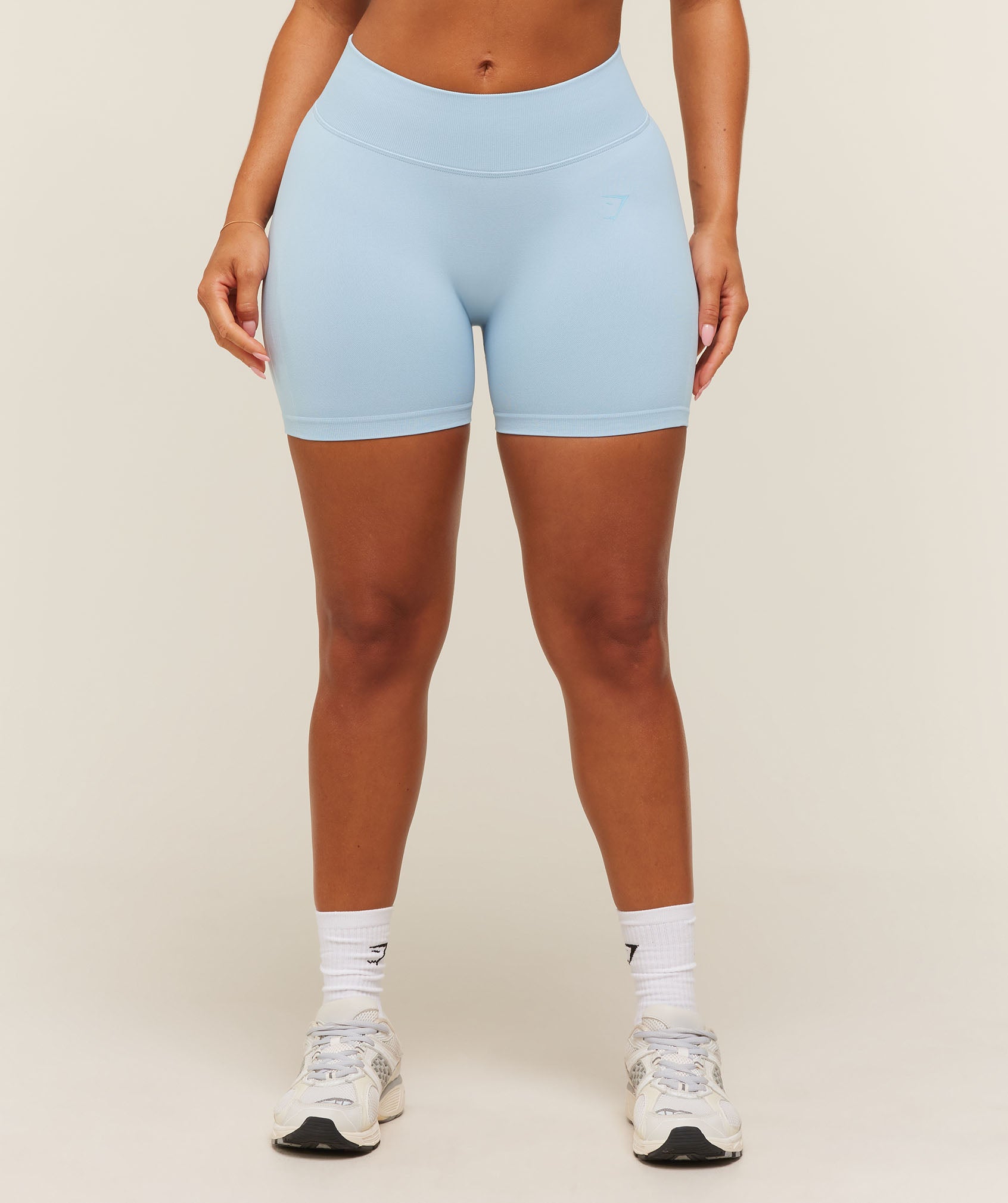 Gymshark Lift Seamless 2.0 Mid-Rise Shorts - Chilled Blue