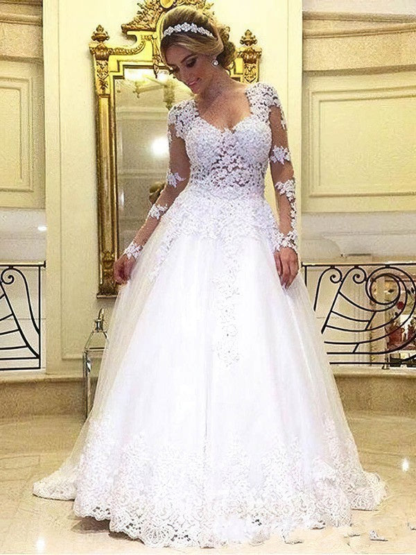 Beautiful Ball Gown Long Sleeves Lace Wedding Dresses with Sweep Train