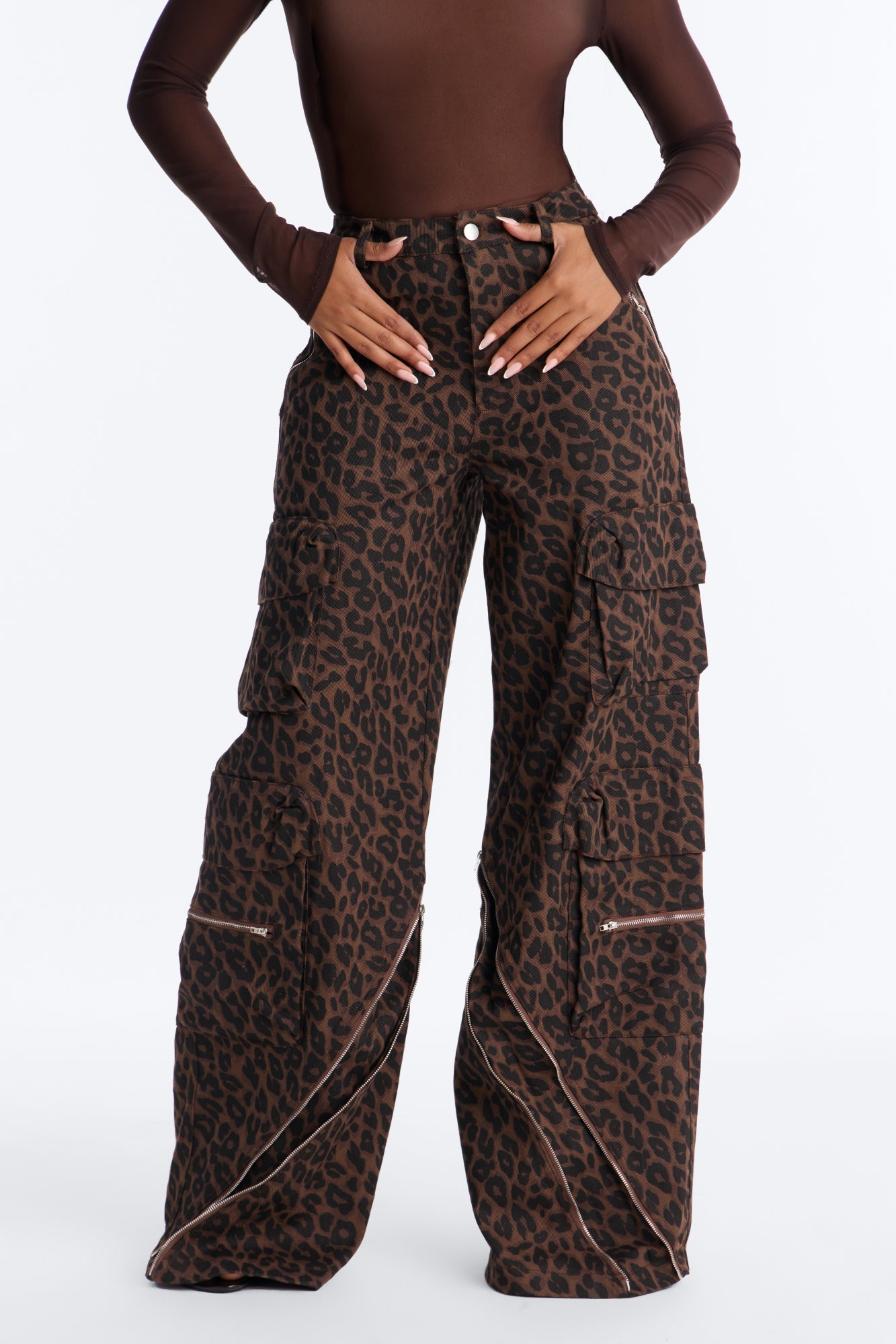 Alley Hideout High Rise Cargo Pant 33″ - Leopard