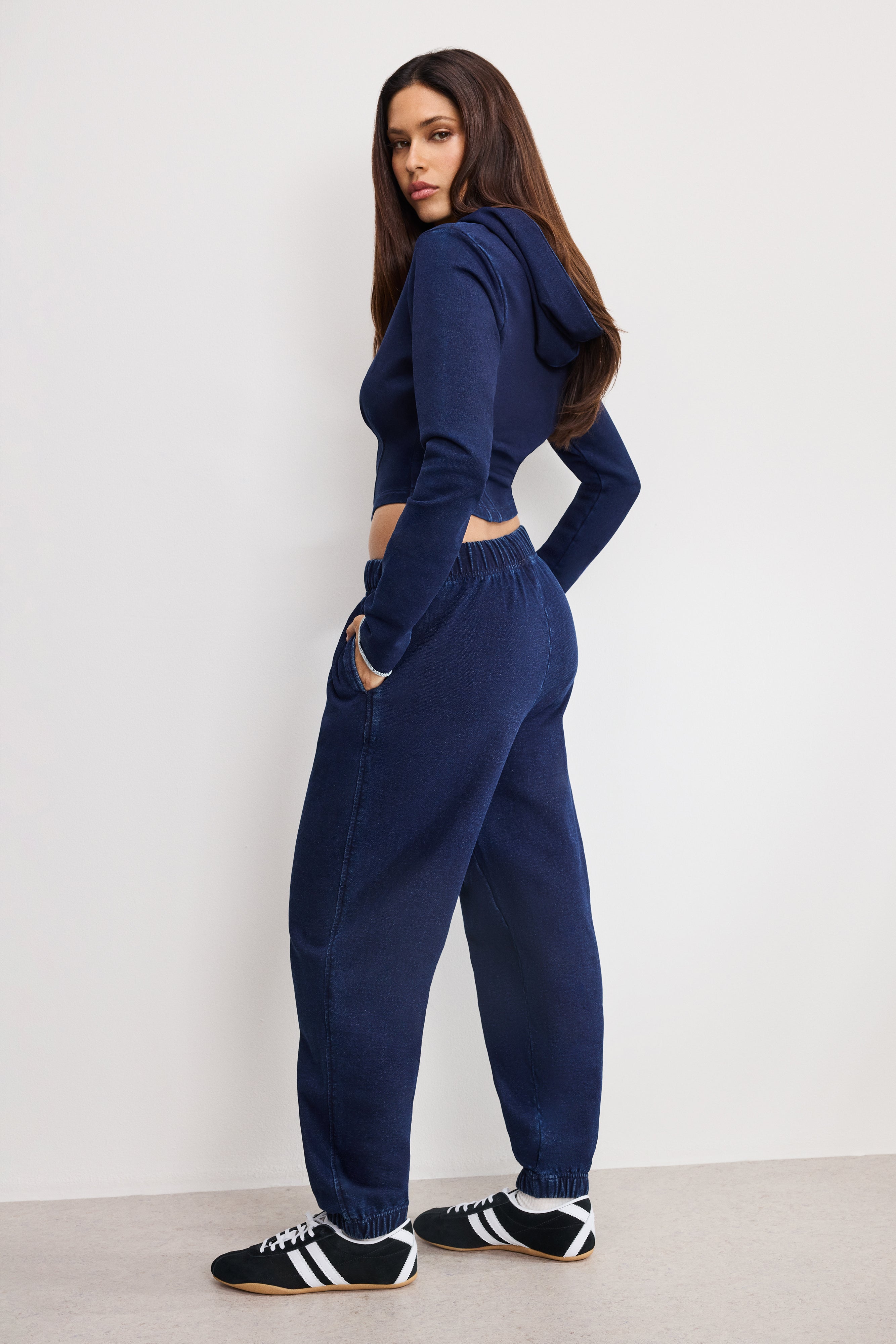 JEANIUS  BOYFRIEND SWEATPANTS | INDIGO1029