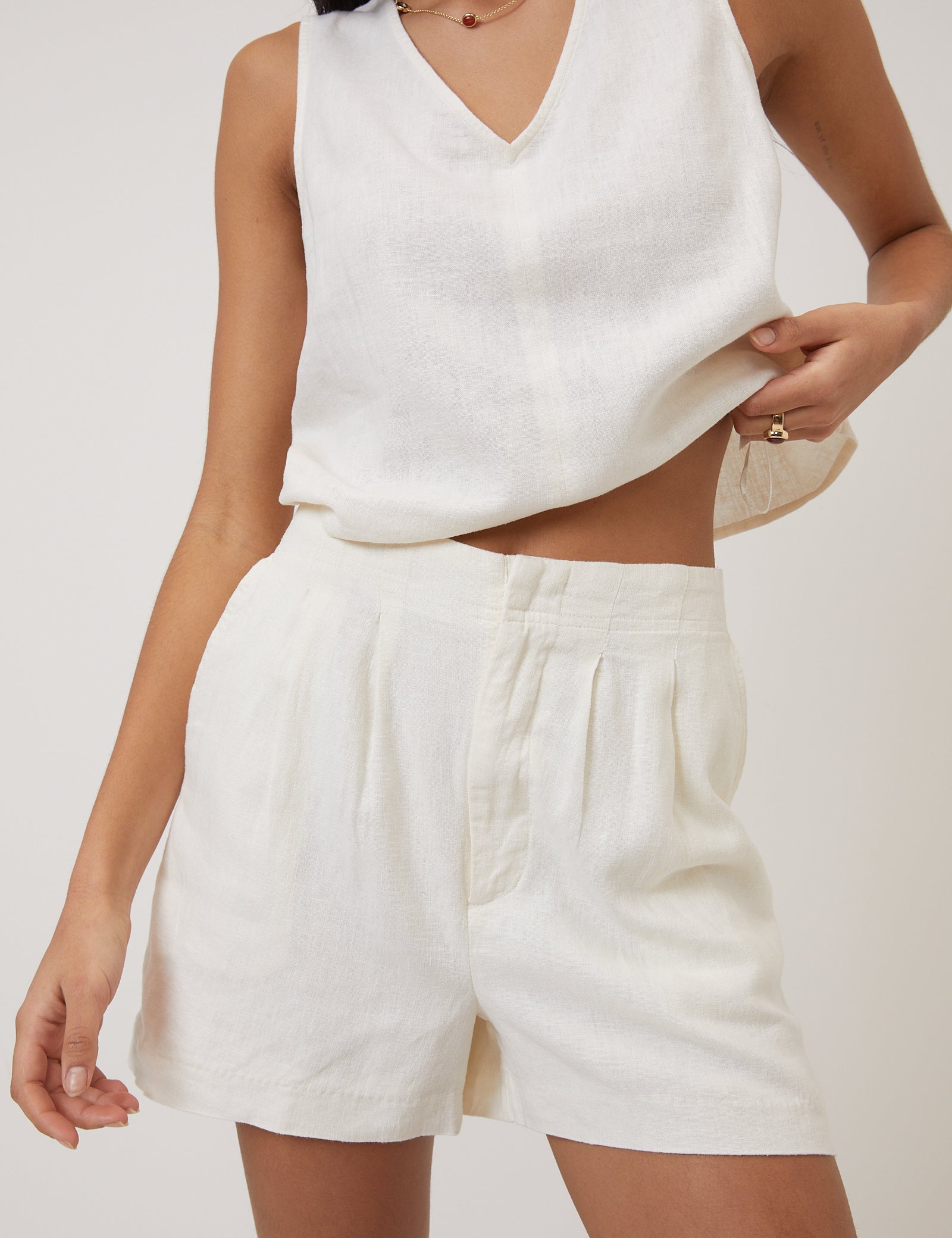 Cream Linen-Rich Shorts
