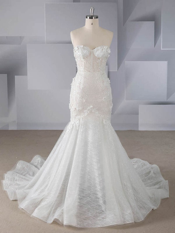 Elegant Trumpet Strapless Sweetheart Lace Sweep Train Wedding Dresses