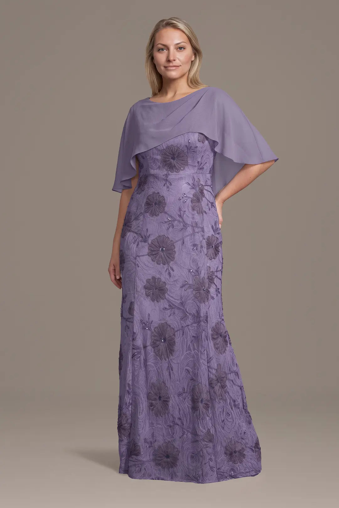 Floral Lace Scoop Neck Sheath Dress with Cape