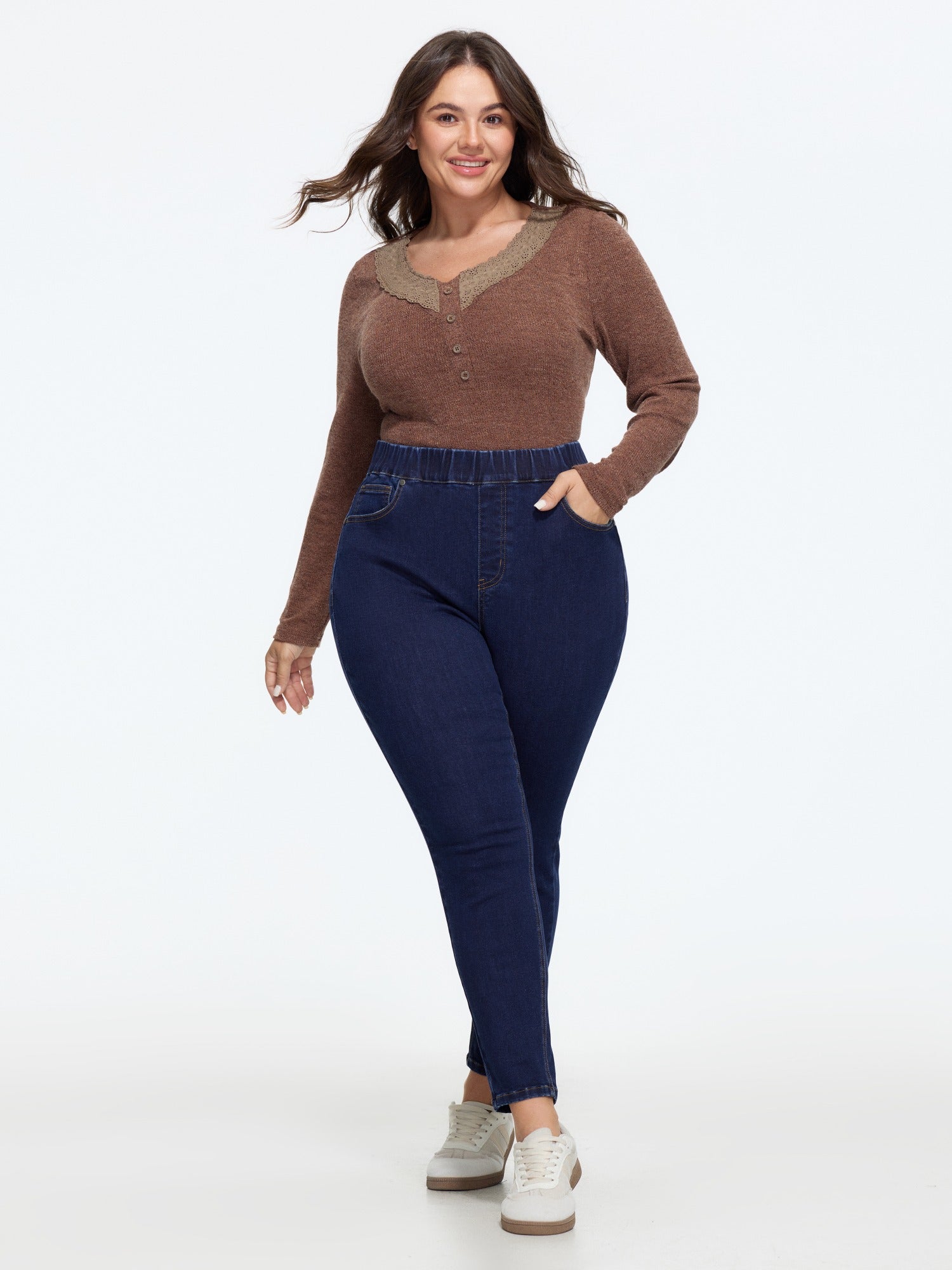 Stretchy Easy Pull-On Pocket Straight Leg Jeans