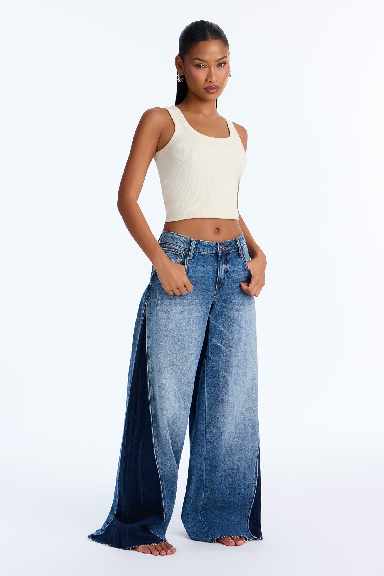 Best Of Us Two Tone Wide Leg Jeans - Medium Wash
