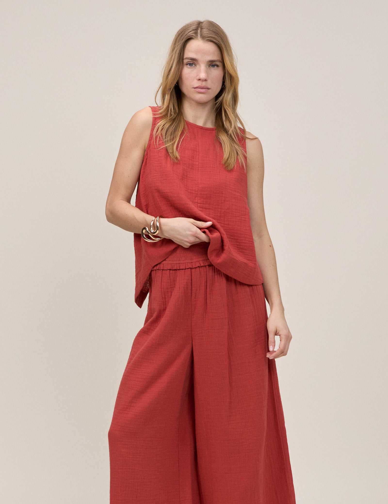 Red Sleeveless Swing Top