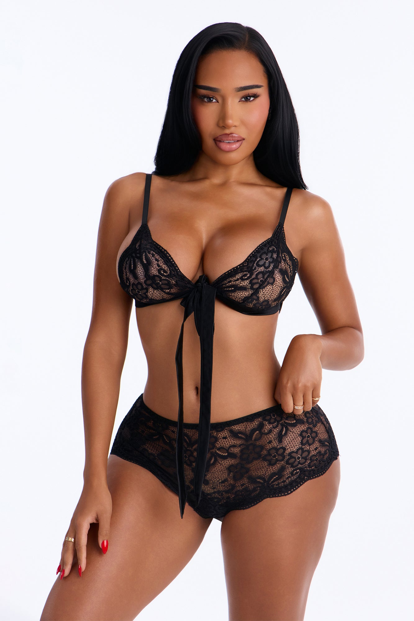 Amelia Lace 2 Piece Bralette & Boyshort Set - Black