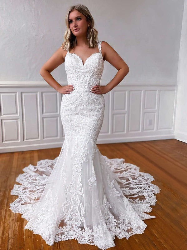 Chic Mermaid V-Neck Tulle Sleeveless Court Train Wedding Dresses with Appliques