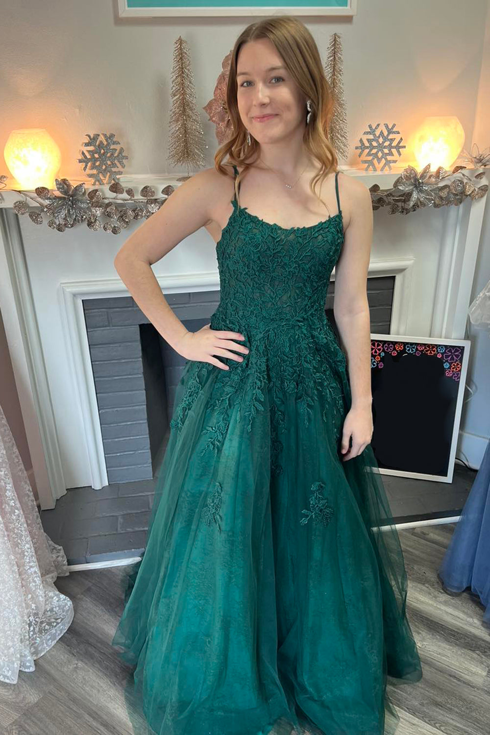 Long A-Line Prom Dress in Dark Green Tulle with Spaghetti Straps and Appliques
