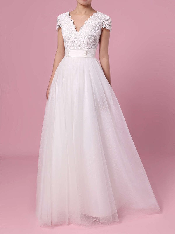 Deluxe Short Sleeves Ball Gown V-Neck Lace Tulle Wedding Dresses with Beads