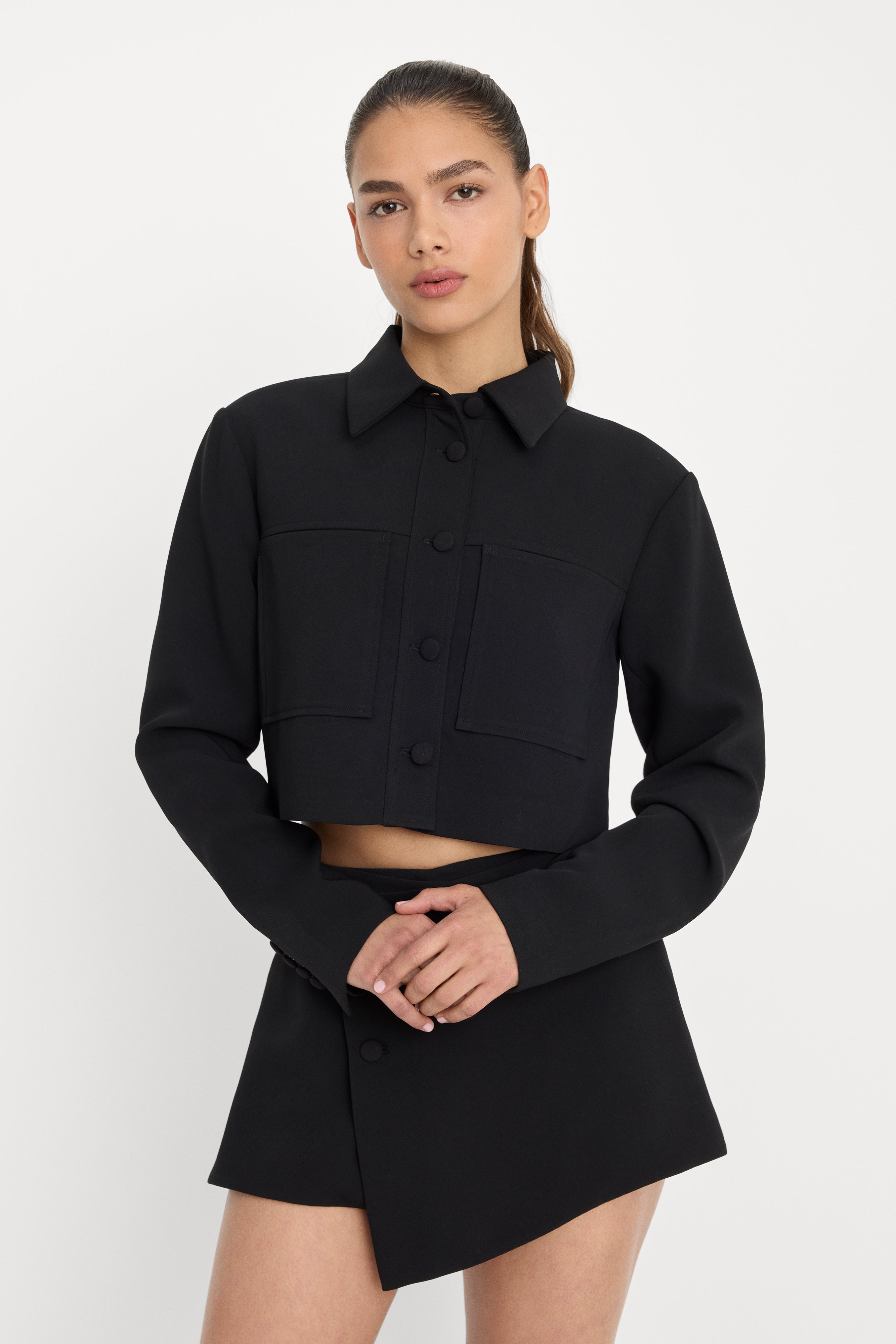 LUXE SUITING CROPPED JACKET | BLACK001