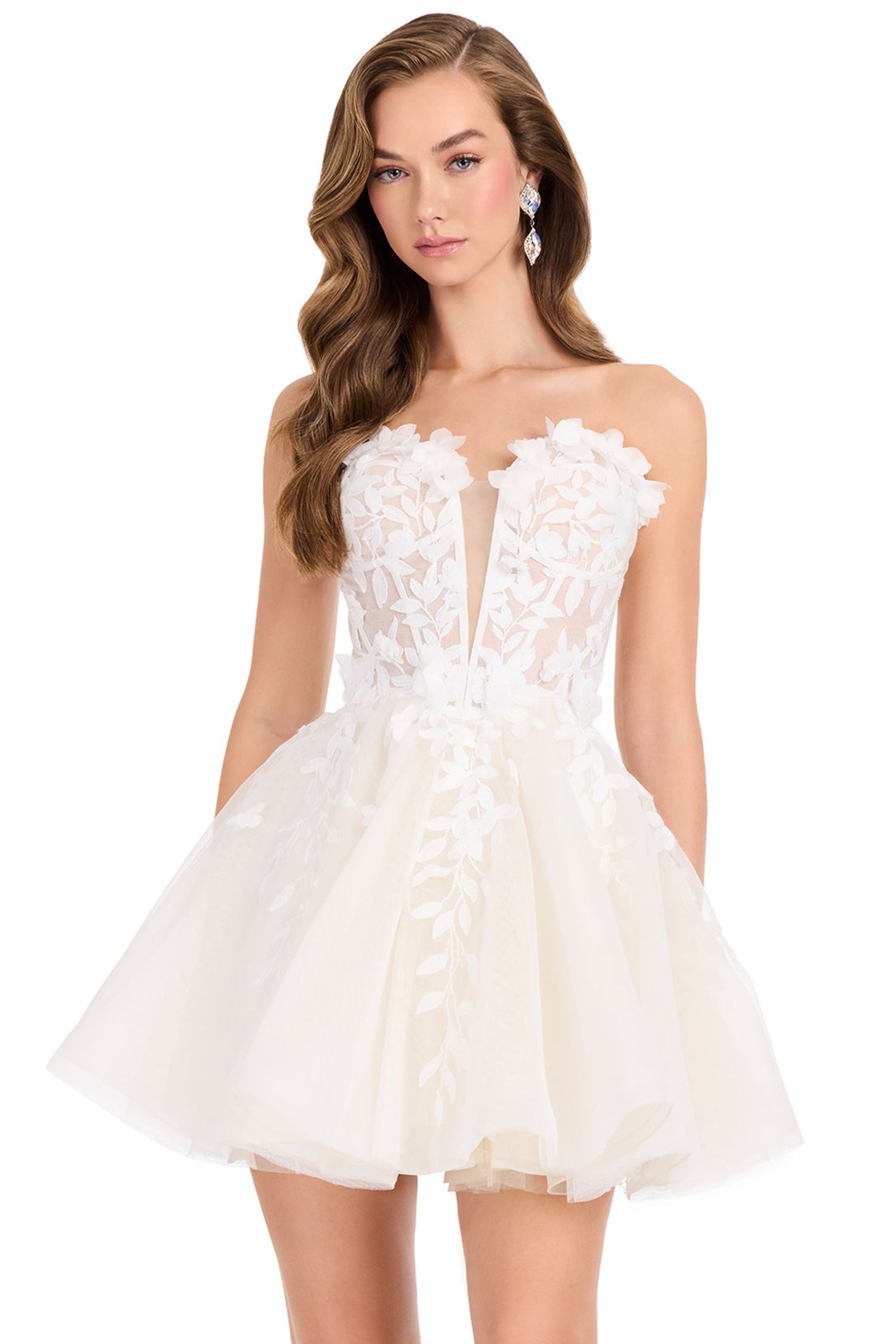 Ashley Lauren E40007 Applique Plunging Sweetheart Cocktail Dress