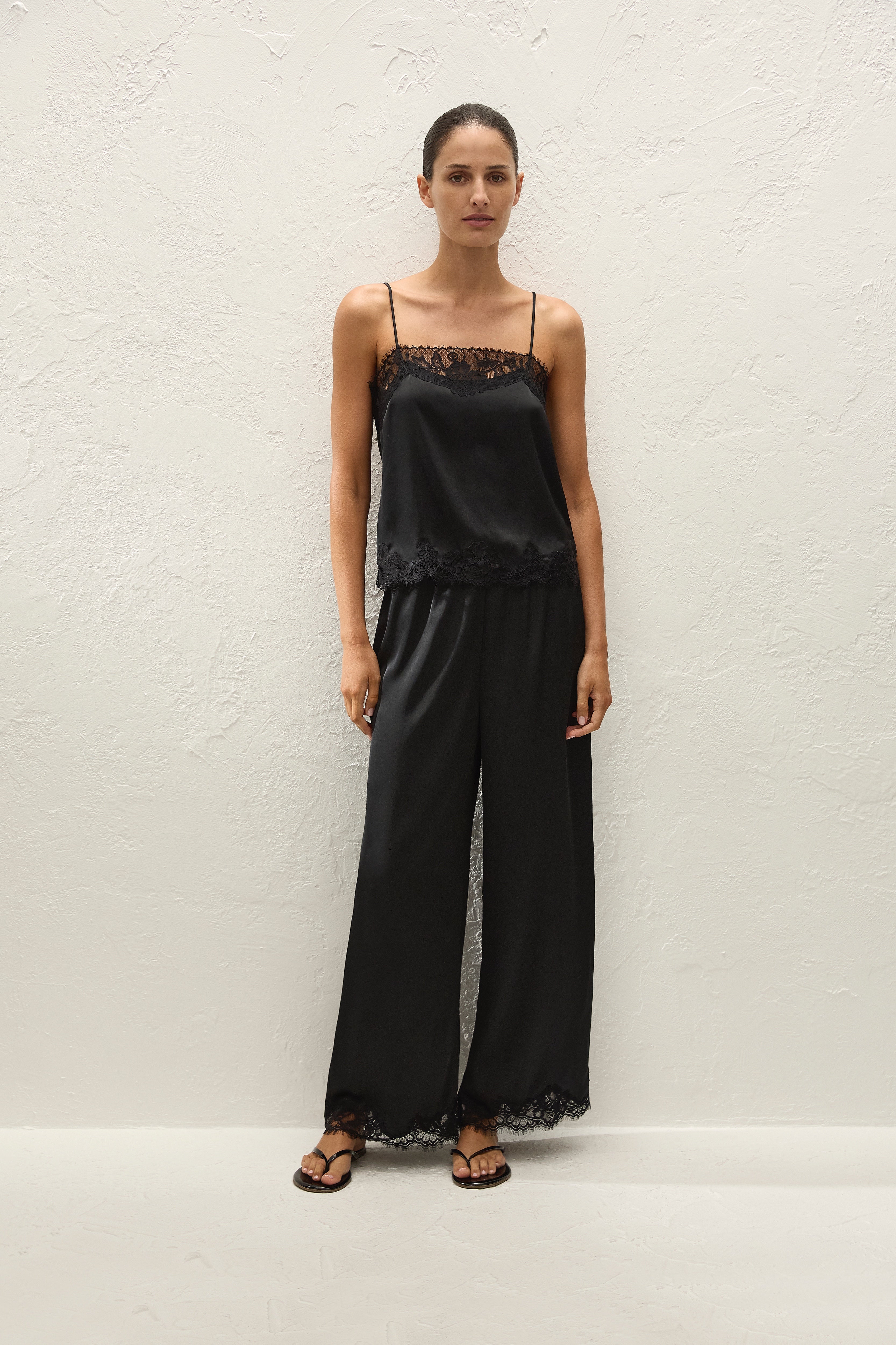 Emiliana Pant Black
