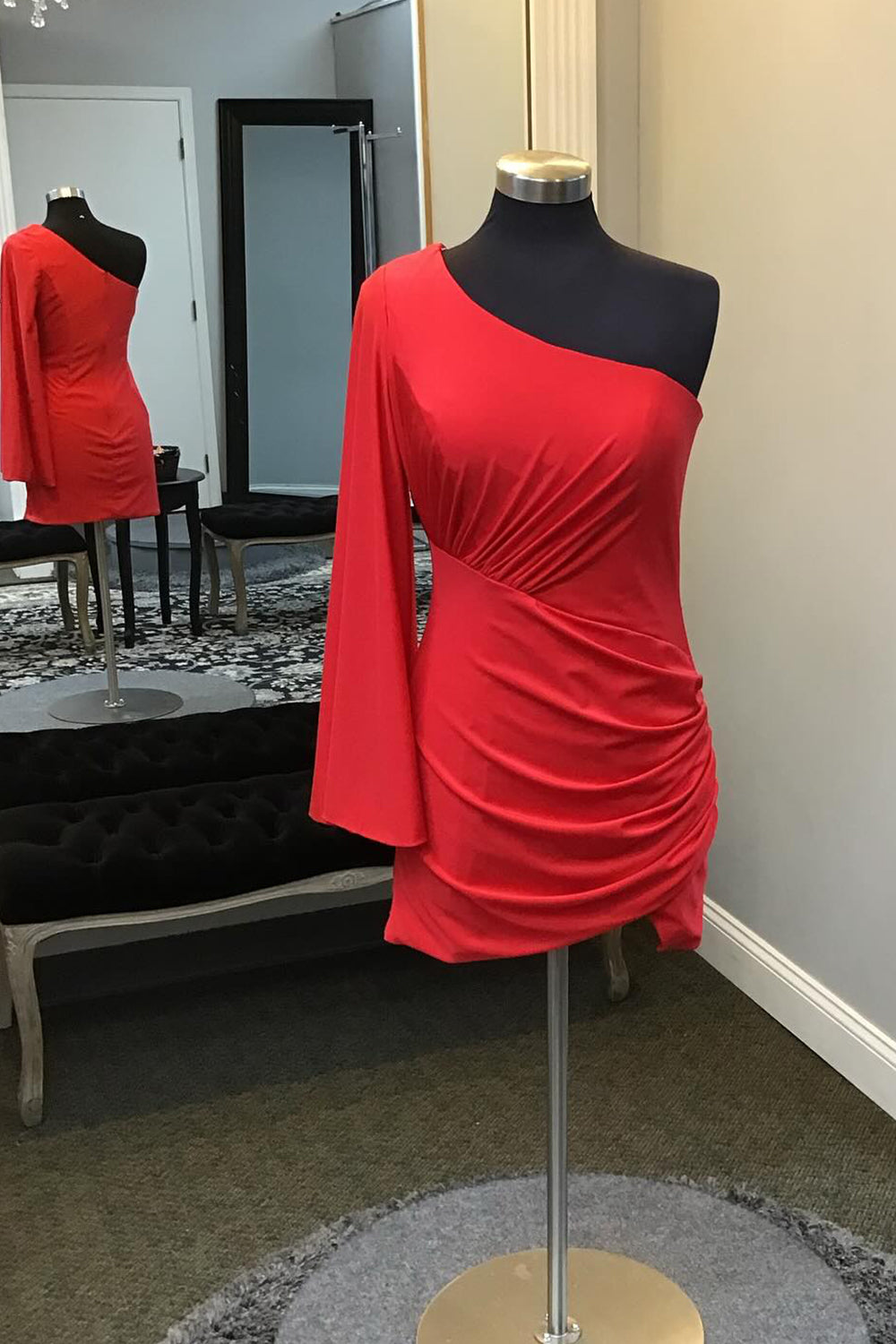Red One Shoulder Long Sleeves Tight Short Homecoming Dress/Mini Dress