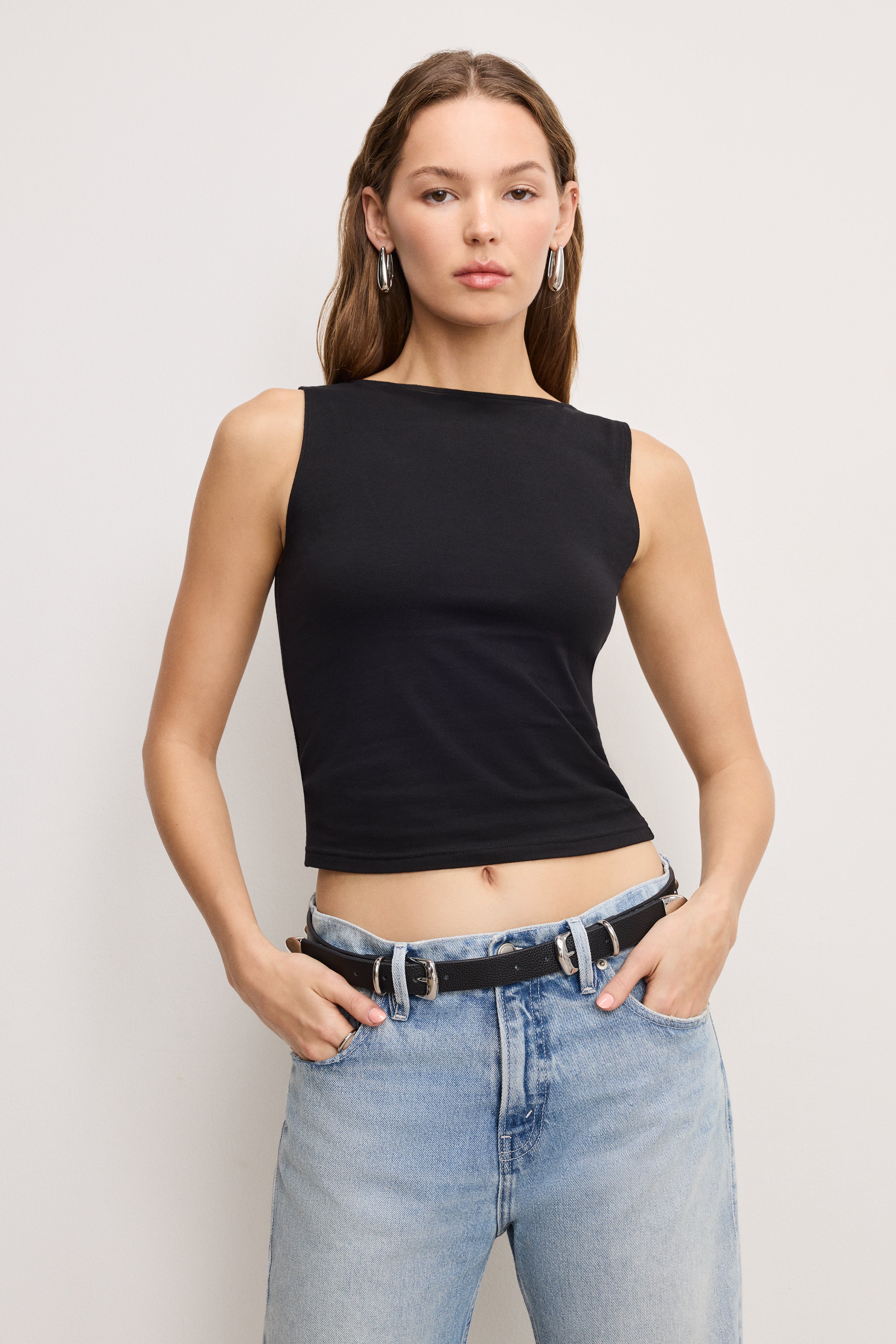 SUPER STRETCH BOATNECK TANK | BLACK001