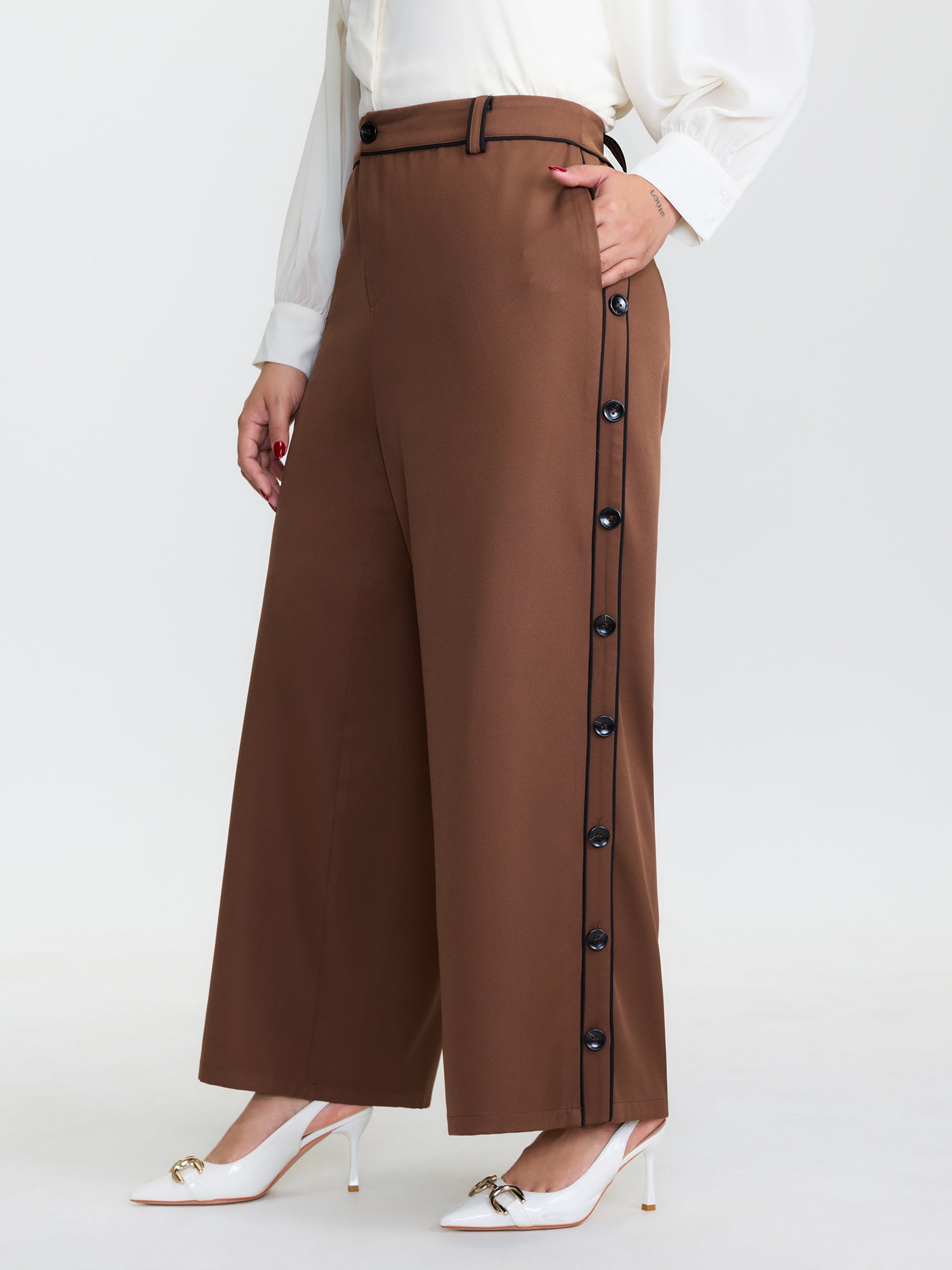 Color Contrast Trim Button Detail Pants