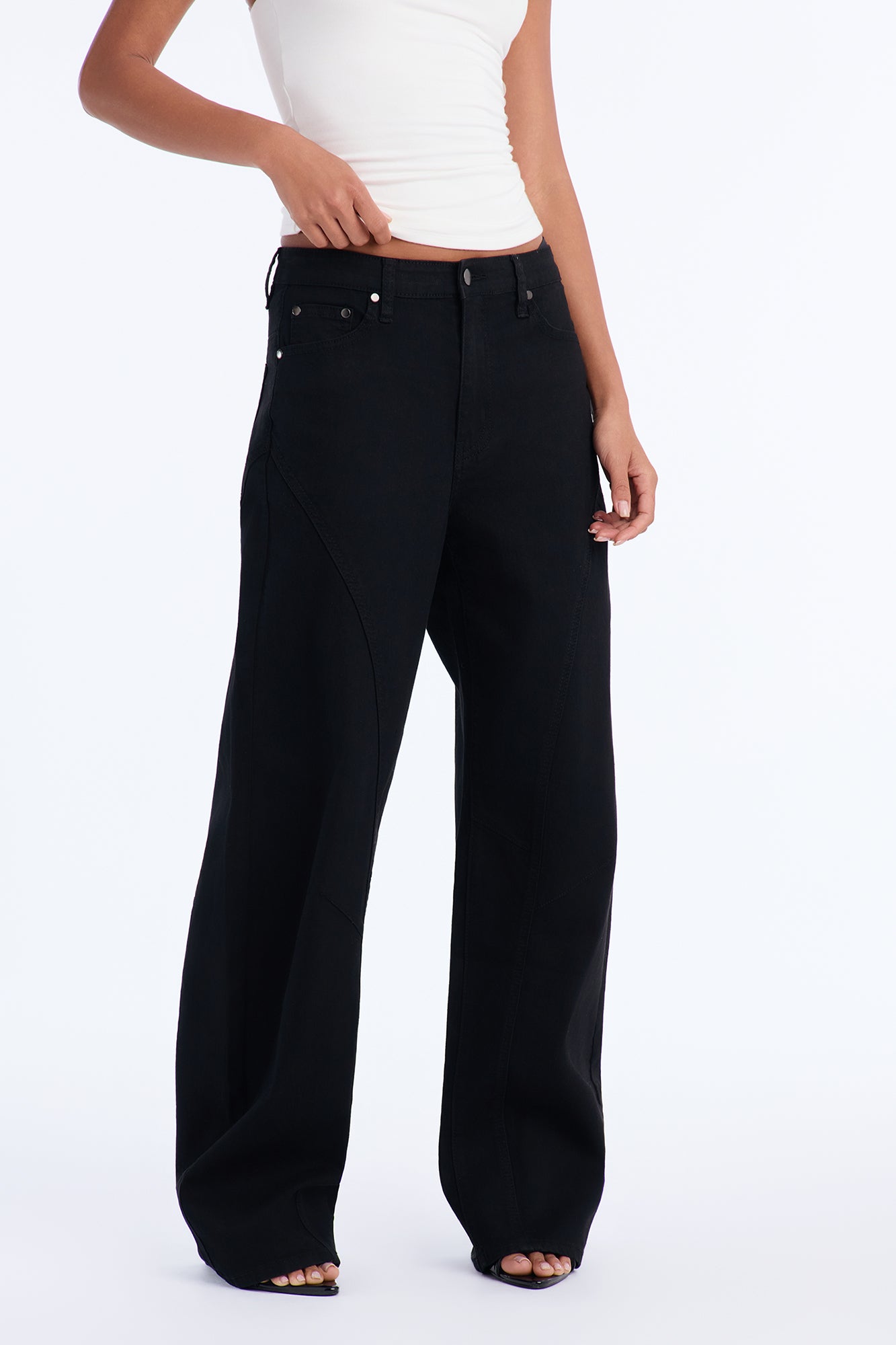 Ready To Discuss Stretch Barrel Jeans - Black