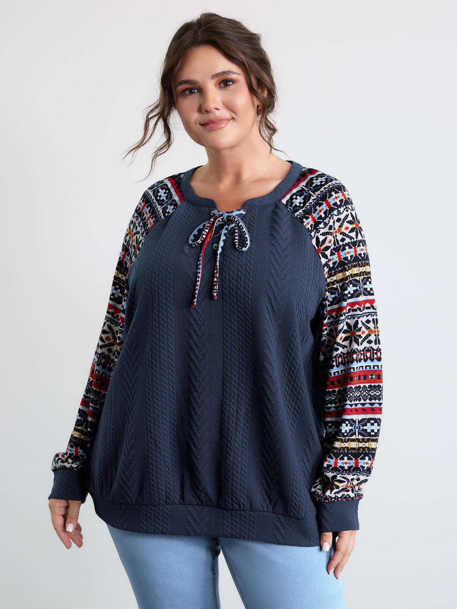 Color Contrast Stripes Raglan Sleeve Sweatshirt