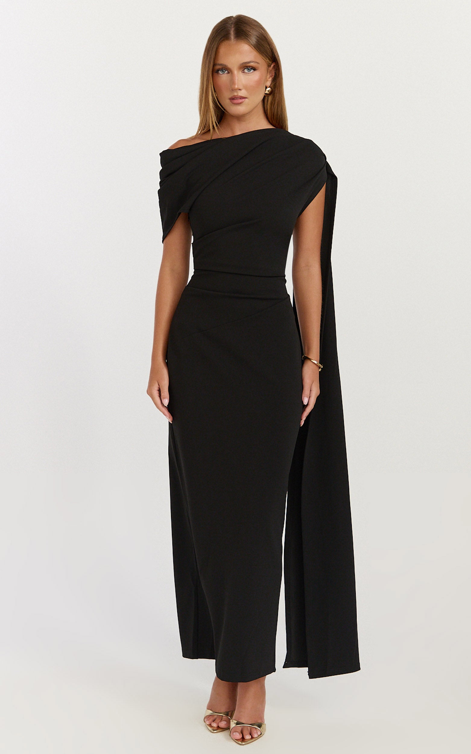 Visenta Midi Dress - Asymmetrical Sleeve Dress in Black