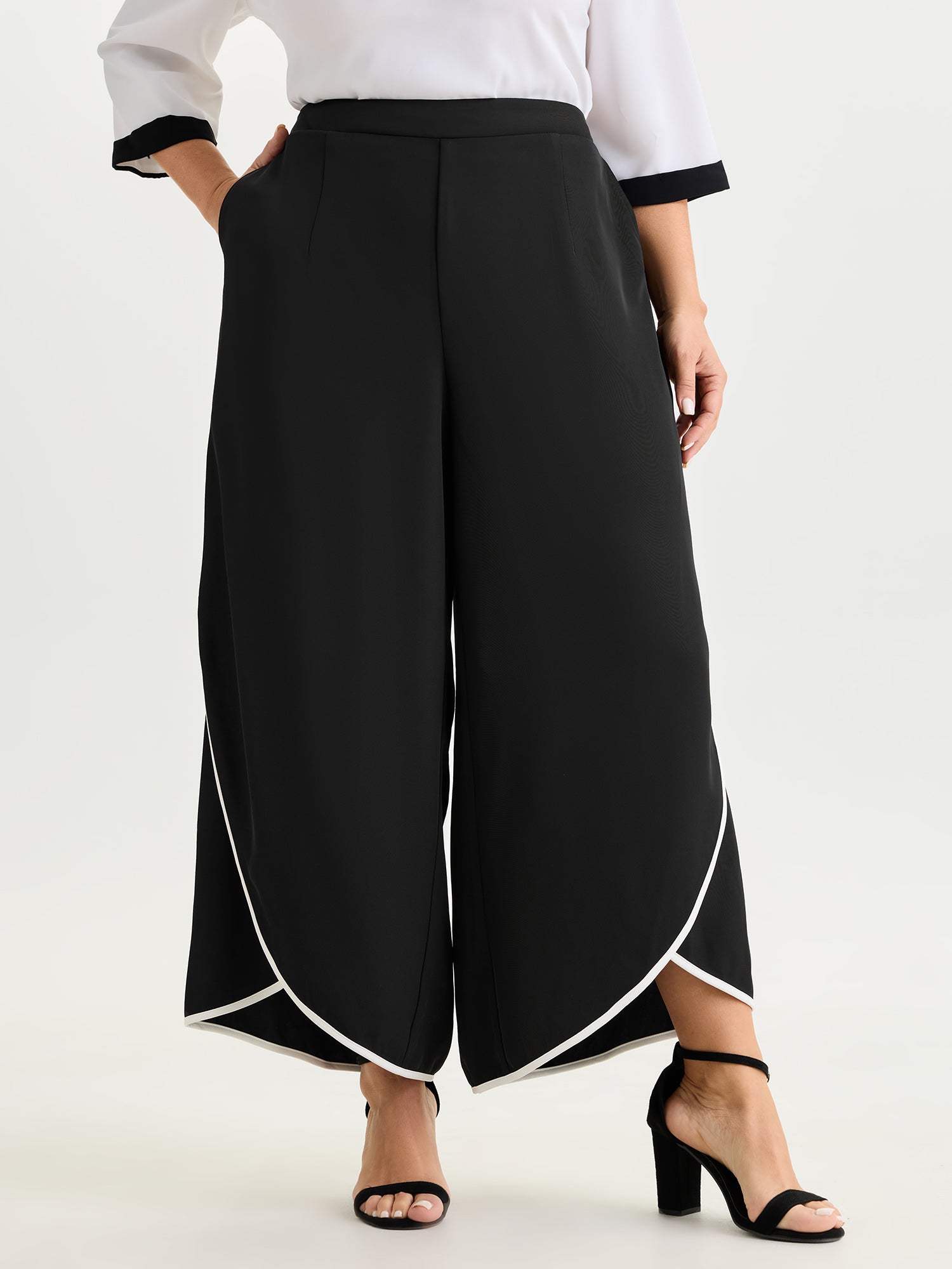 Color Contrast Petal Hem Pants
