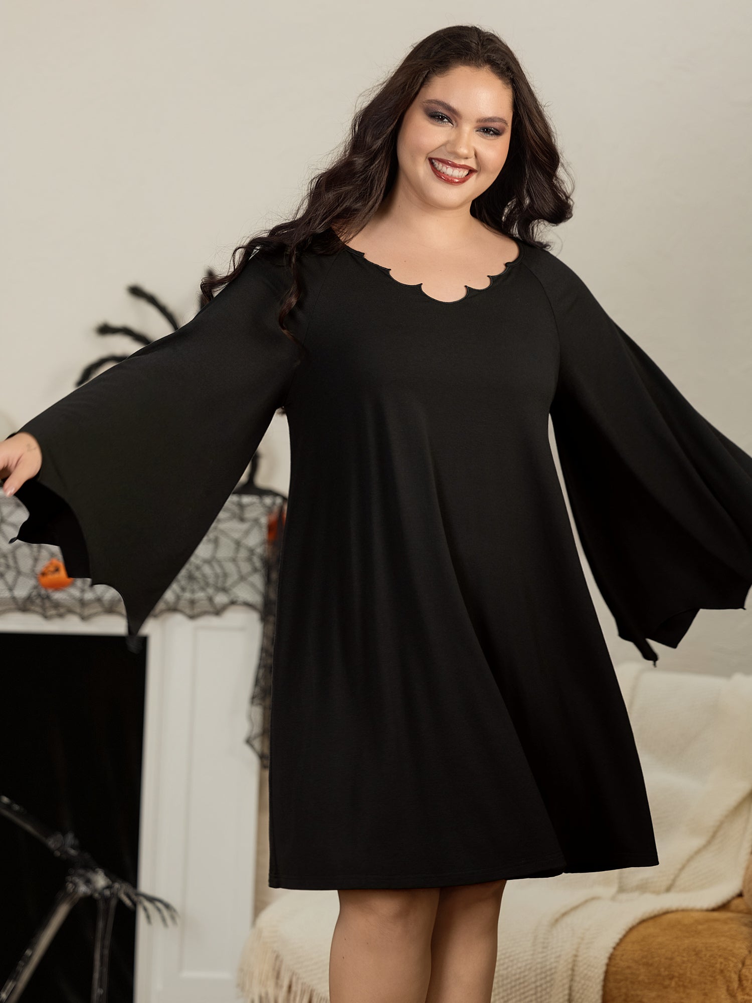Supersoft Halloween Witch Bell Sleeve Scallop Neck Nightgown