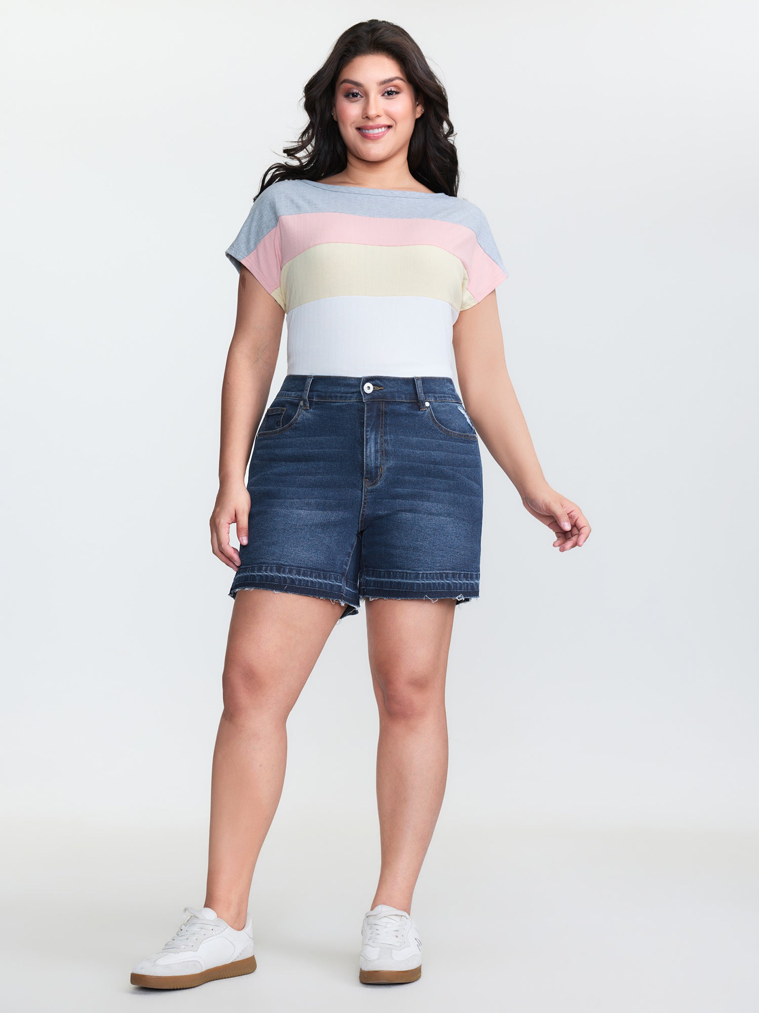 Stretchy Waist Ripped Hem Denim Shorts