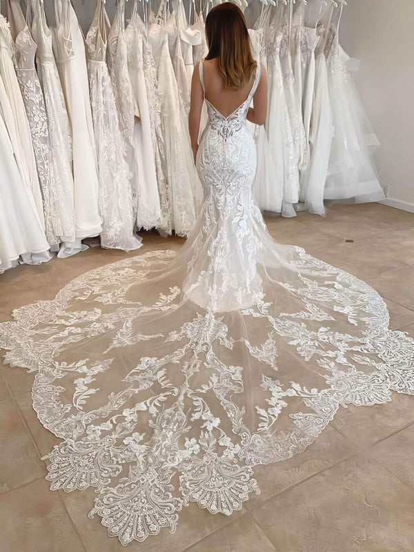 Exquisite V-Neck Sleeveless Tulle Cathedral Train Mermaid Lace Wedding Dresses