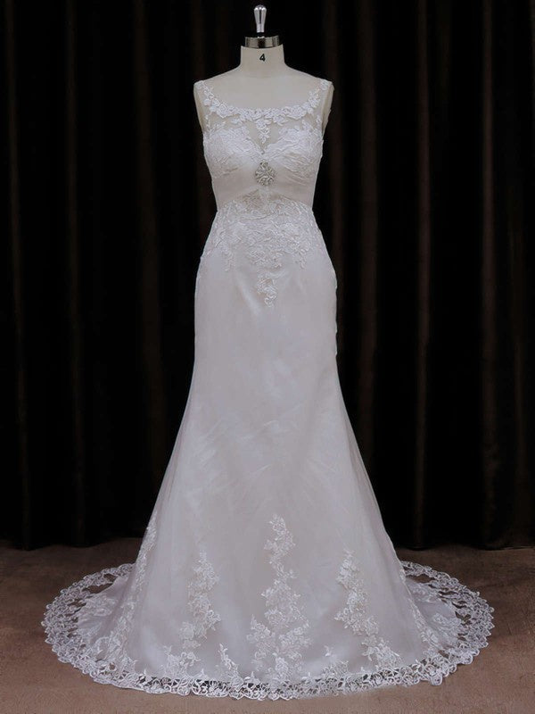 Trendy Square Neck Sleeveless Lace Sheath Wedding Dresses