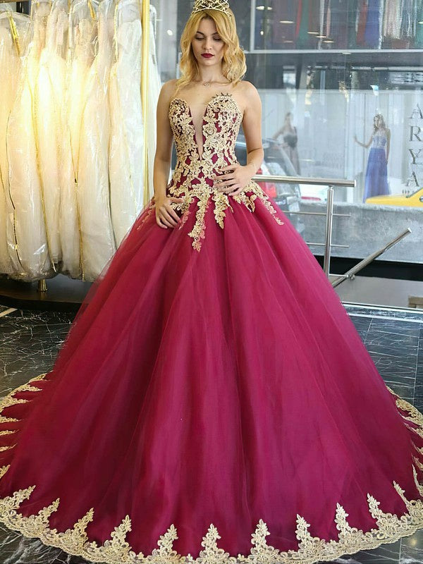 Elegant Ball Gown V-Neck Strapless Tulle Sweep Train Wedding Dresses with Appliques