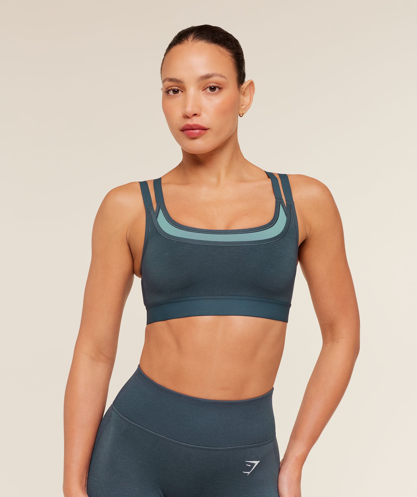 Gymshark Relay Seamless Medium Support Sports Bra - Stealth Blue/Storm Blue