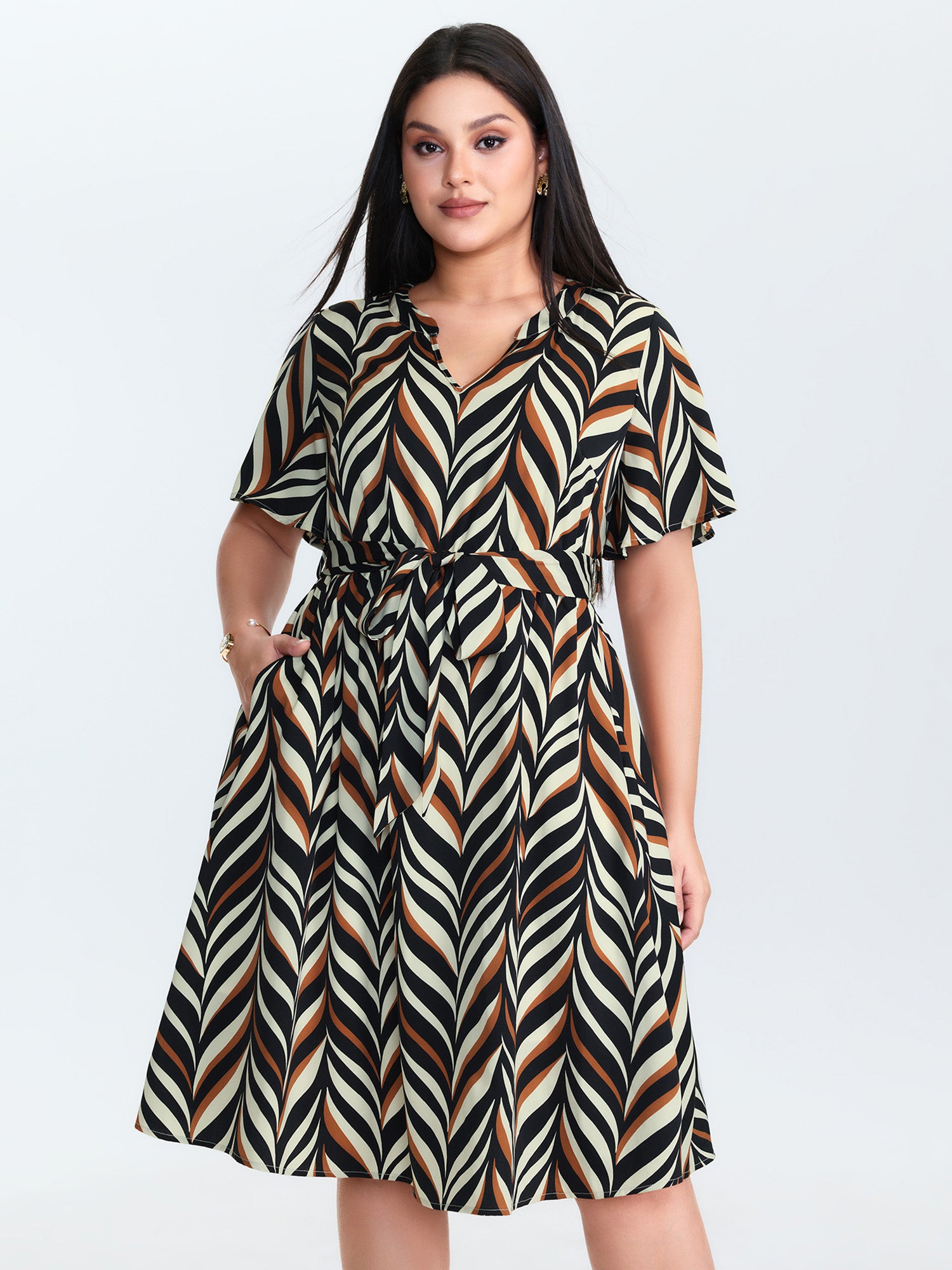 Geometric Print Belted Waist Flared Sleeve Midi Dress
