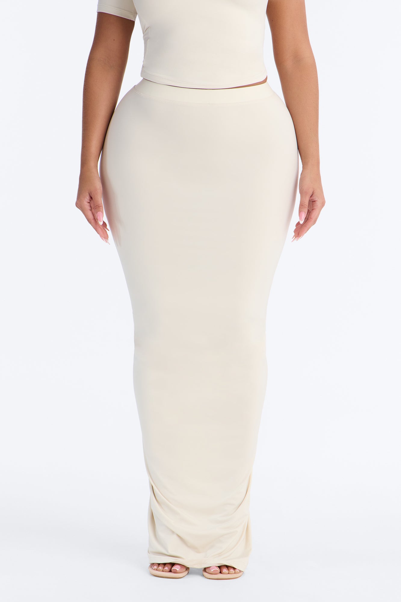 Second Skin Double Lined Ruched Back Slit Maxi Skirt - Bone