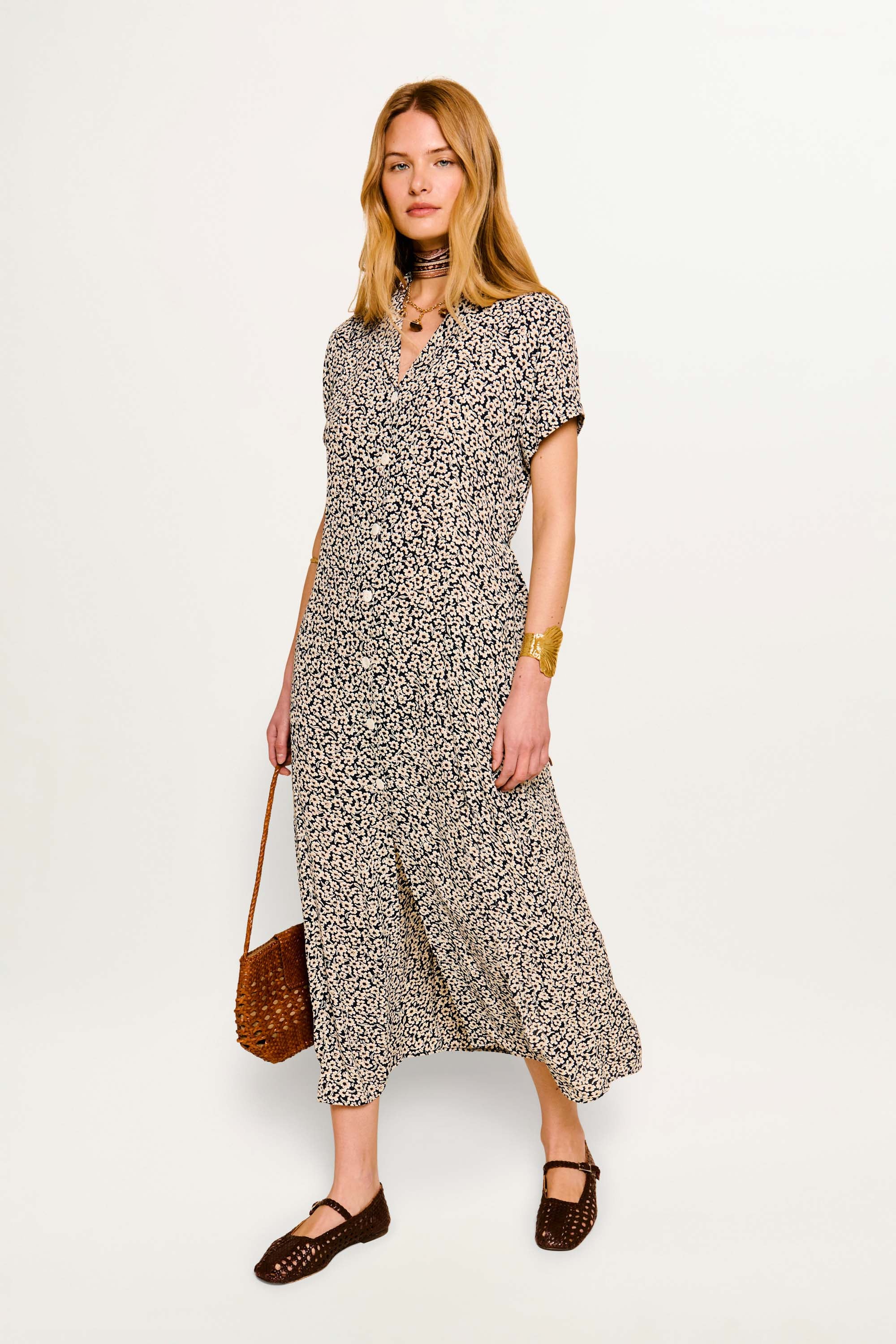 Florrie - English Daisy Deep Navy