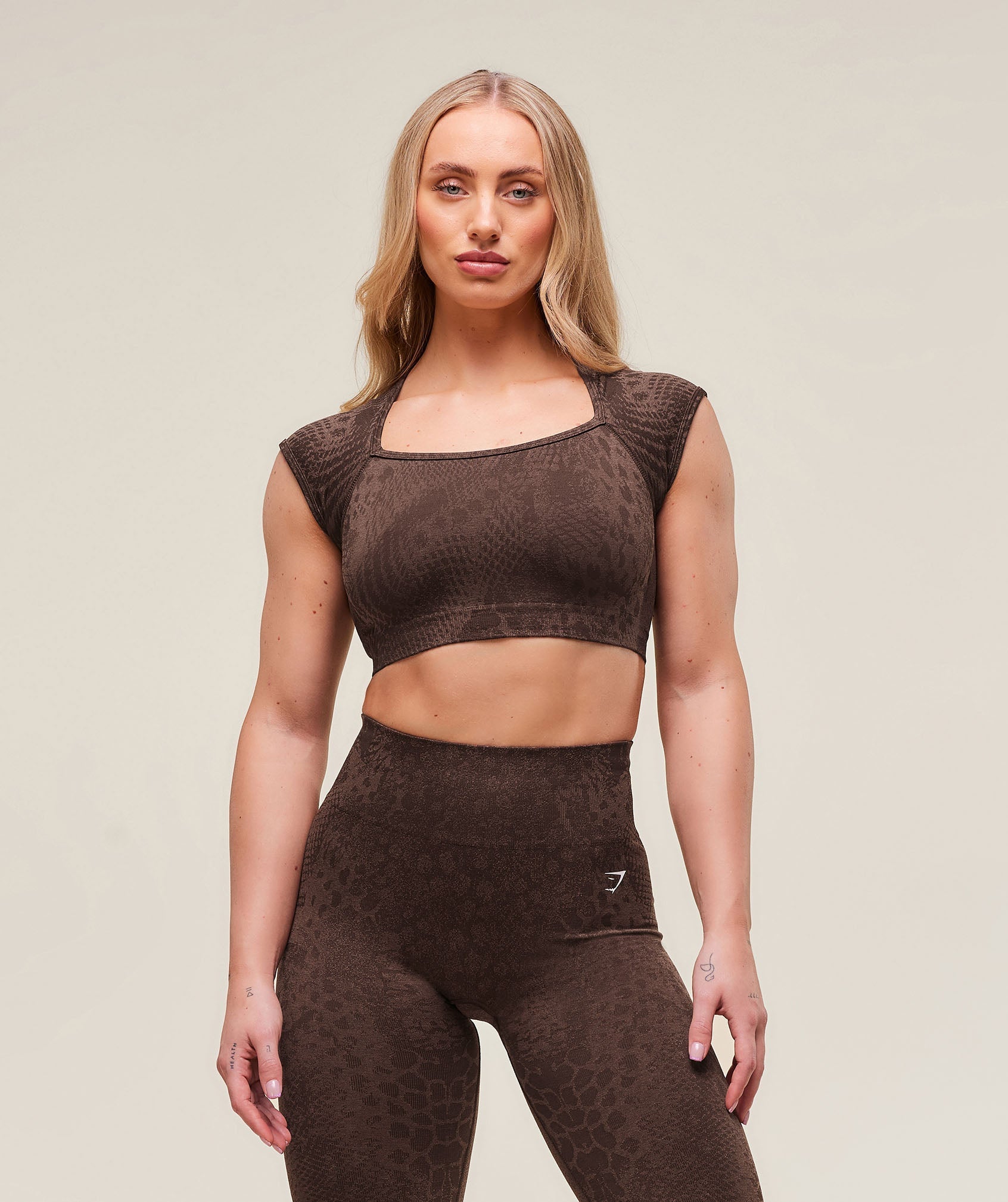 Gymshark Adapt Animal X Whitney Seamless Crop Top - Soft Brown/Archive Brown