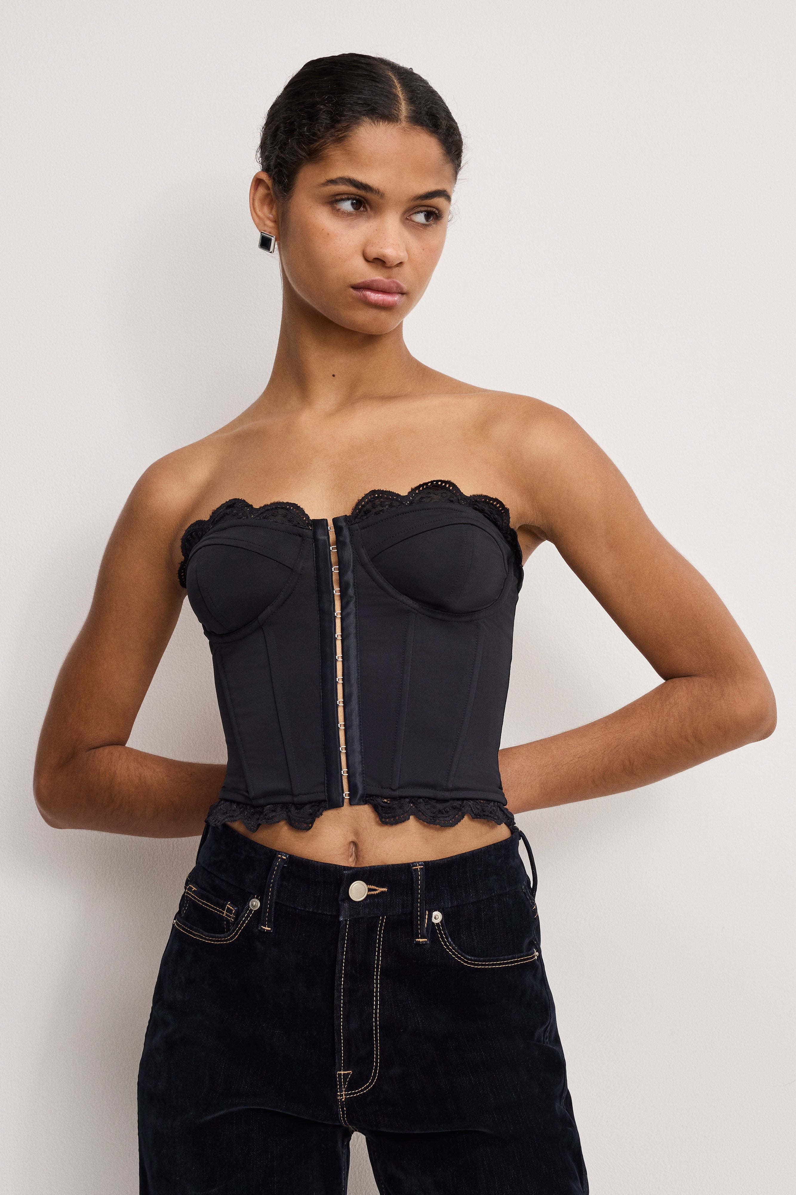 MATTE JERSEY LACE TRIM  BUSTIER | BLACK001