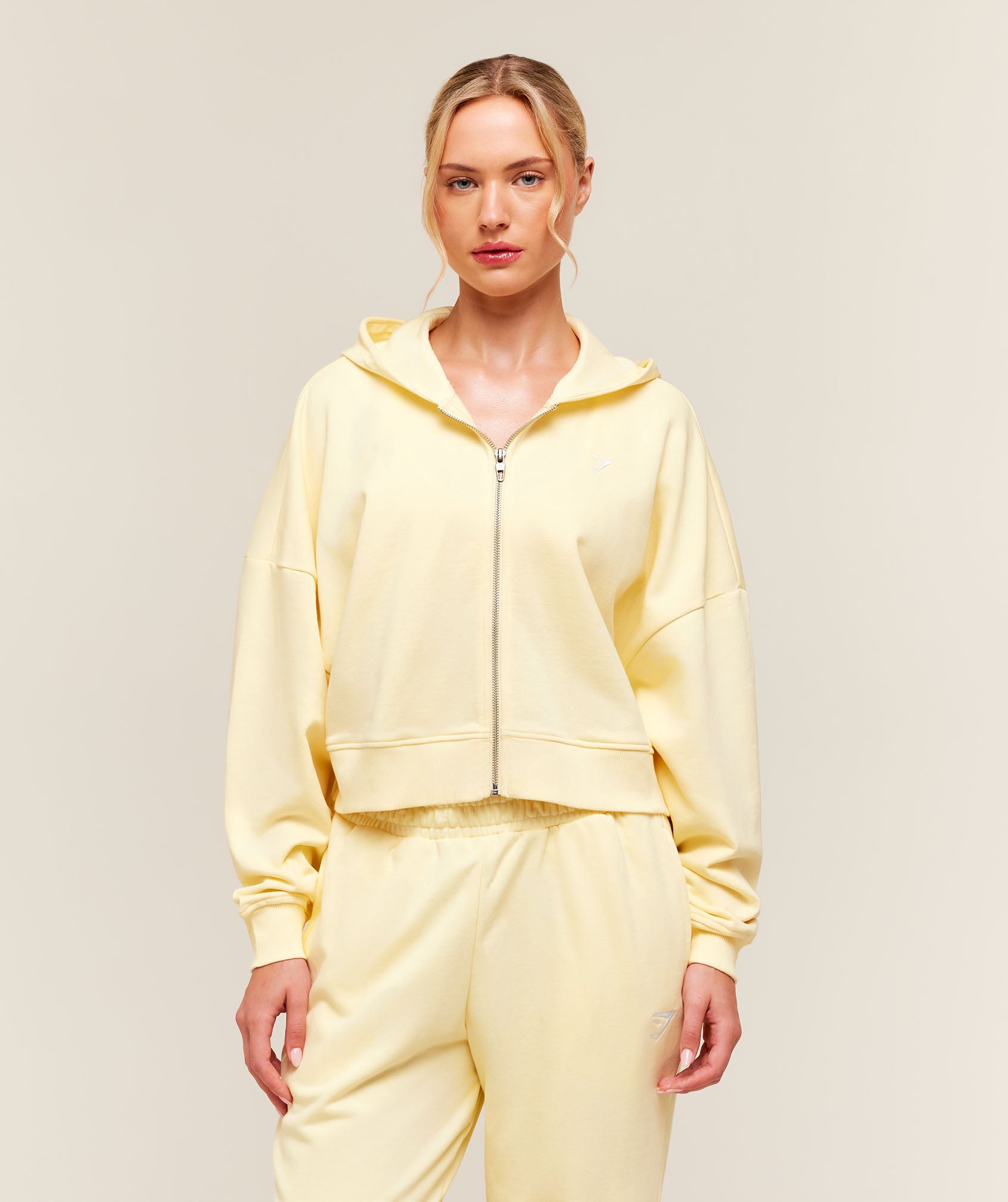 Gymshark Training Oversized Boxy Zip Through Hoodie - Butter Yellow