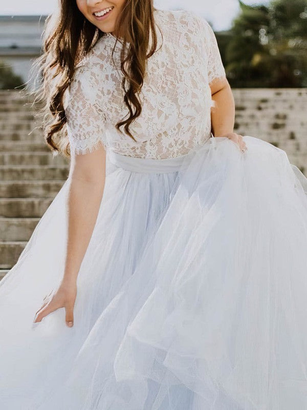 Elegant Short Sleeves Backless Lace Tulle Ball Gown Wedding Dresses