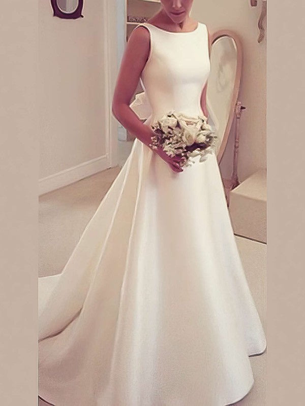 Deluxe A-Line Sleeveless Backless Satin Court Train Wedding Dresses