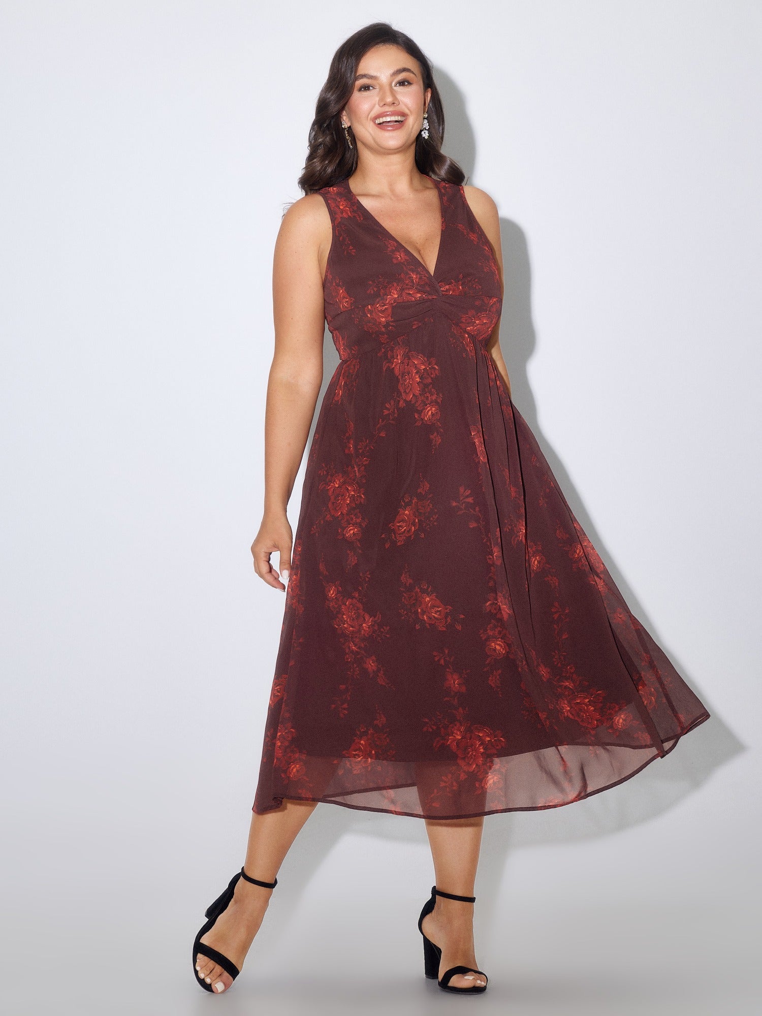 Floral Print Twist Front Sleeveless Maxi Dress