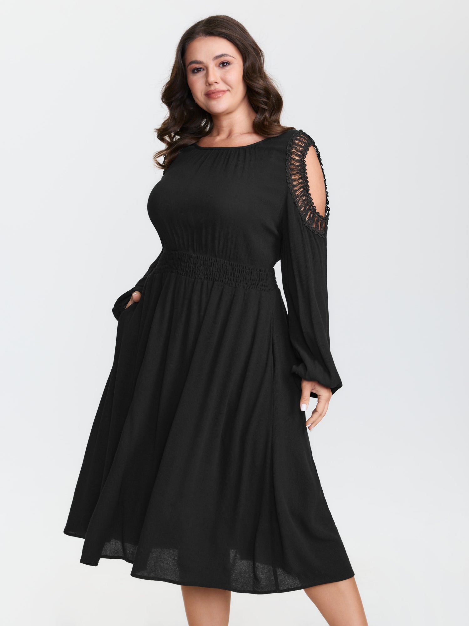 Cold Shoulder Shirred Waist Pockets Midi Dress