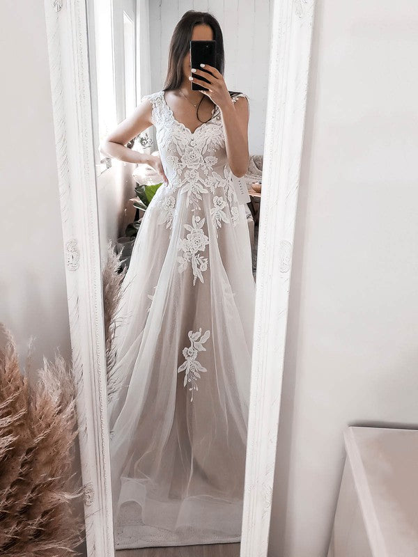 Stylish Sleeveless V-Neck Tulle Sweep Train A-Line Wedding Dresses with Appliques