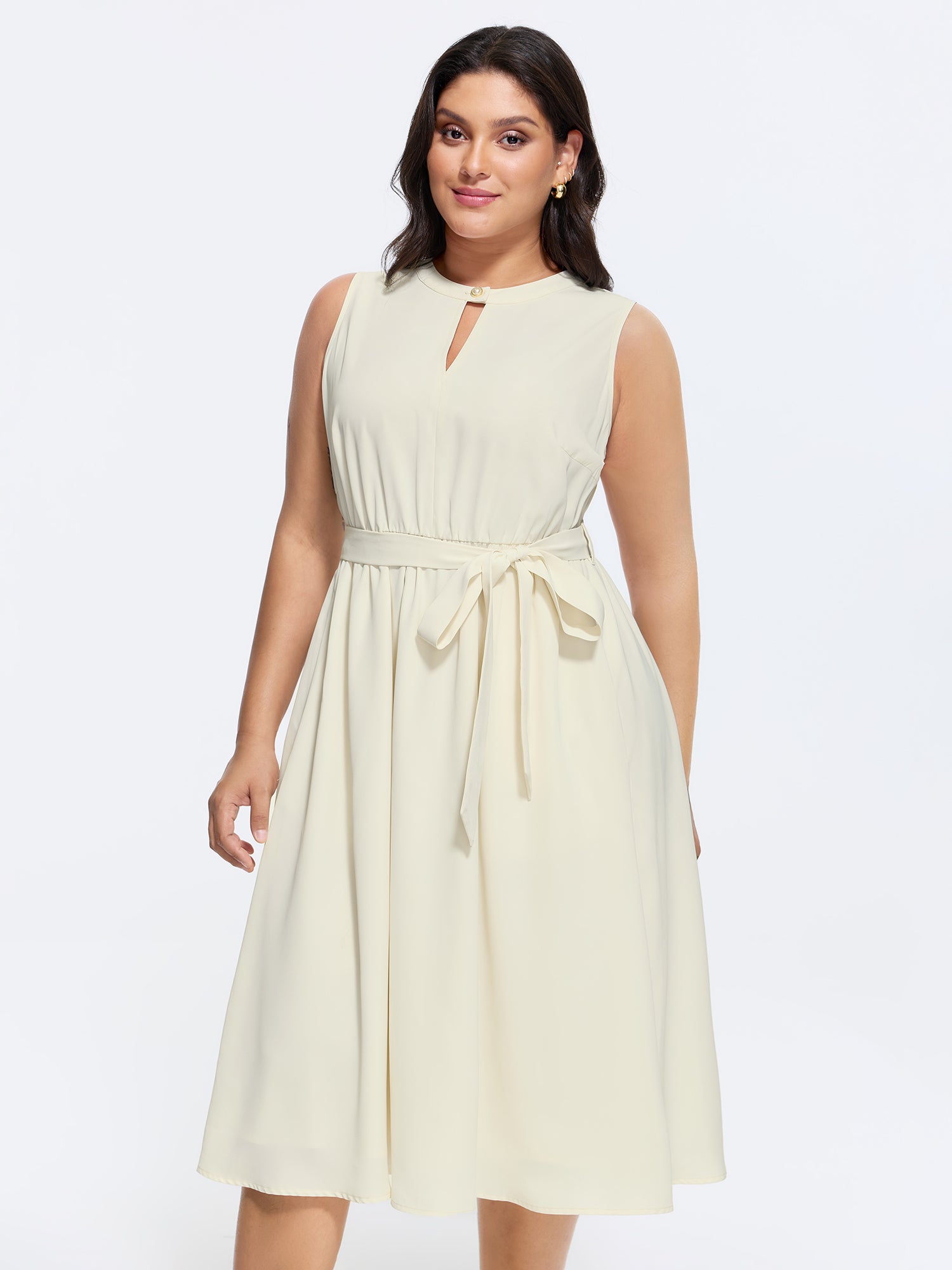 Keyhole Neckline Stretchy Waist-Tie Midi Dress