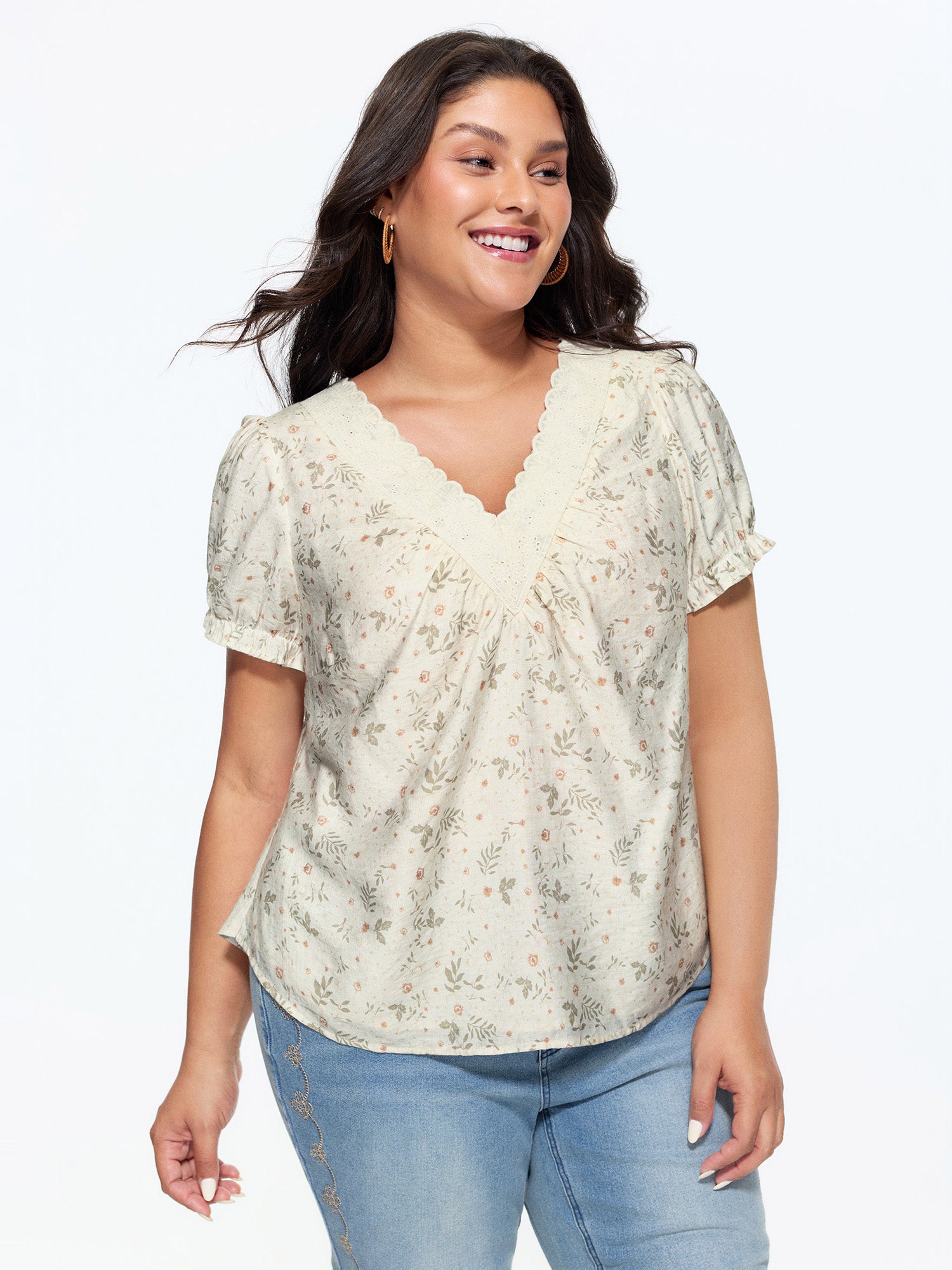 Floral Print Lace Neckline Blouse
