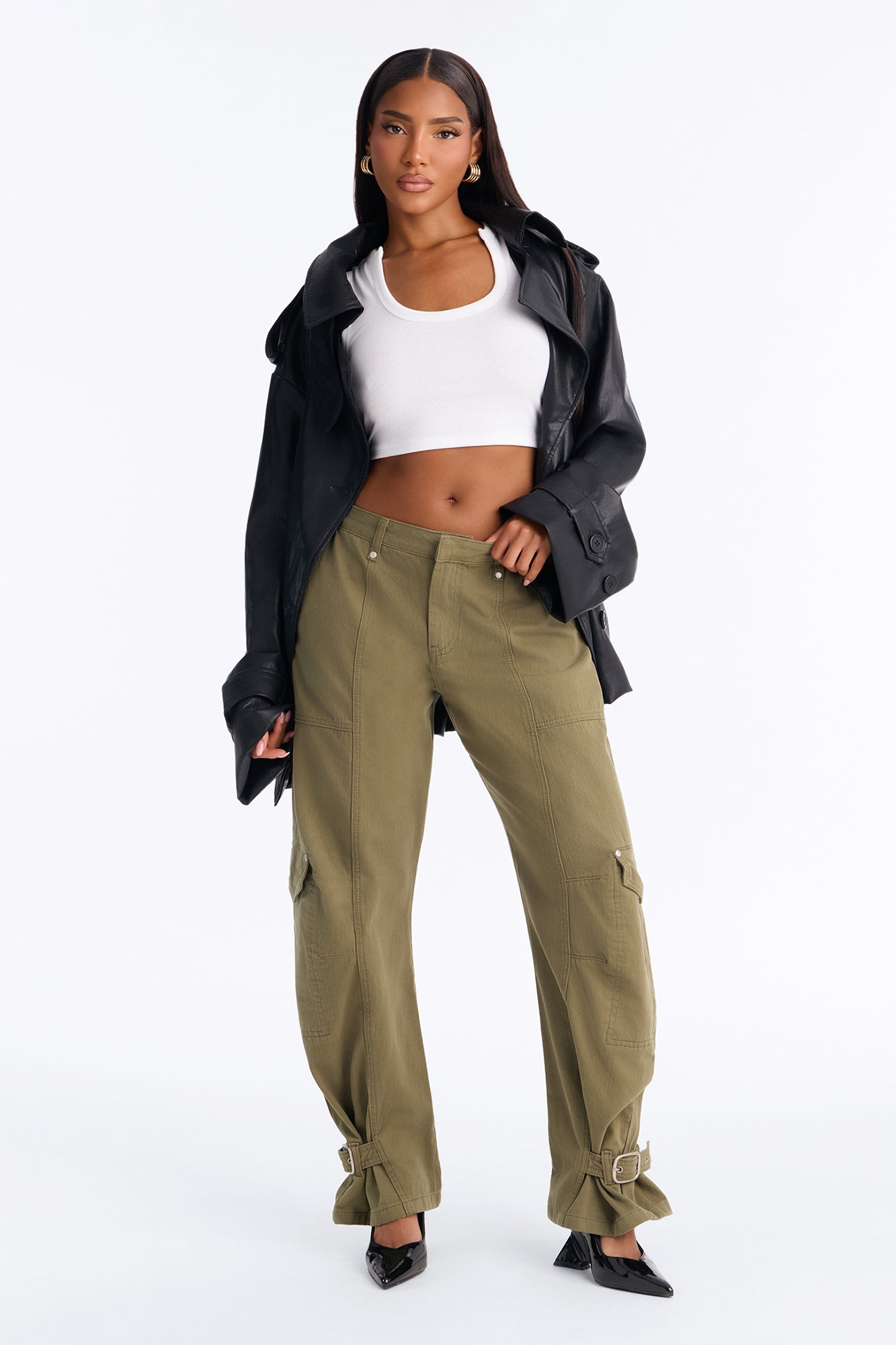 On The Town Barrel Cargo Pant - Olive